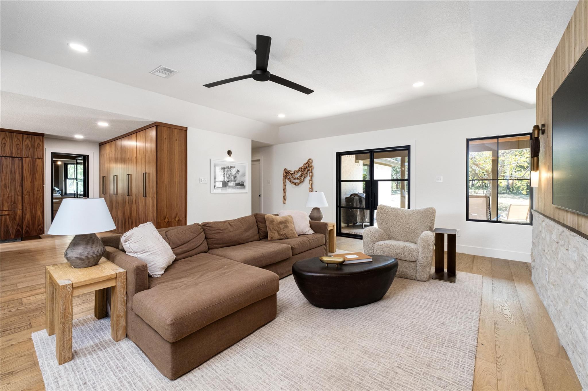 115 Signal Hill Dr, Leander, TX 78641