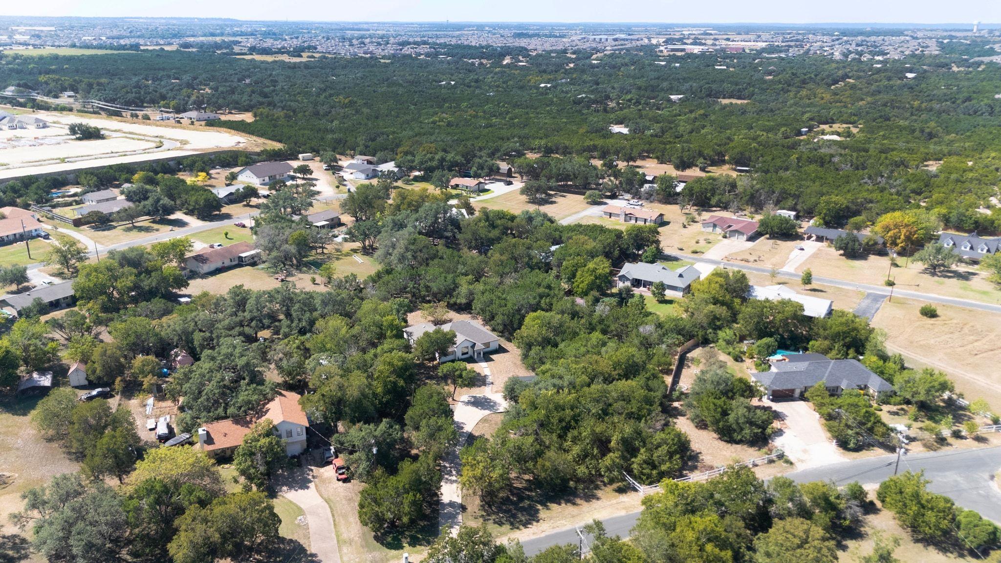 115 Signal Hill Dr, Leander, TX 78641