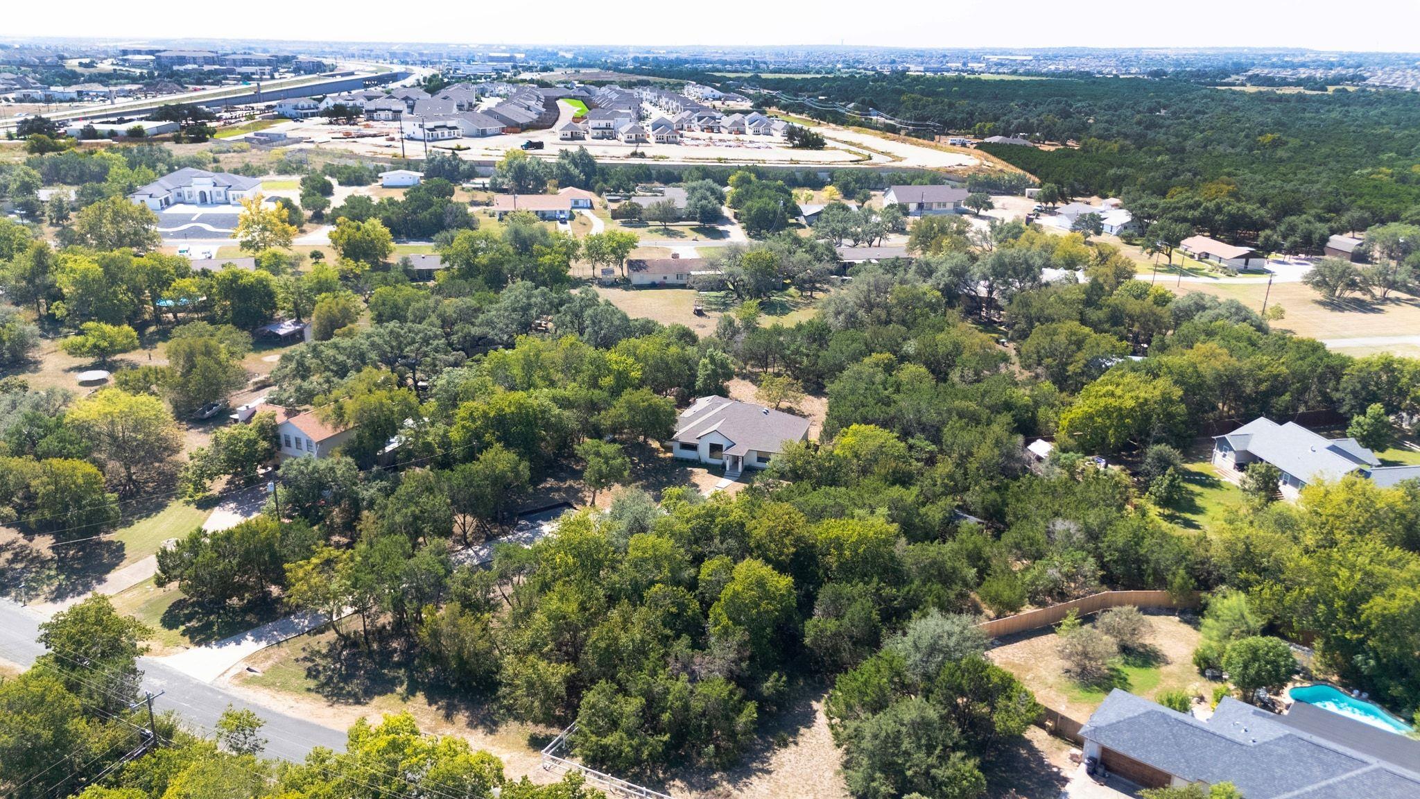 115 Signal Hill Dr, Leander, TX 78641