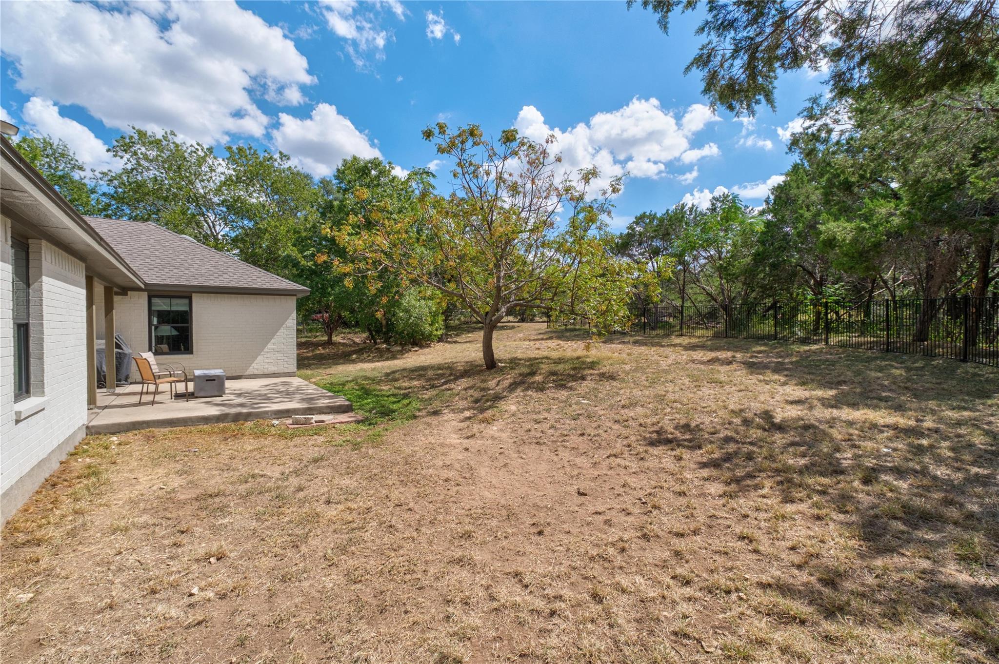 115 Signal Hill Dr, Leander, TX 78641