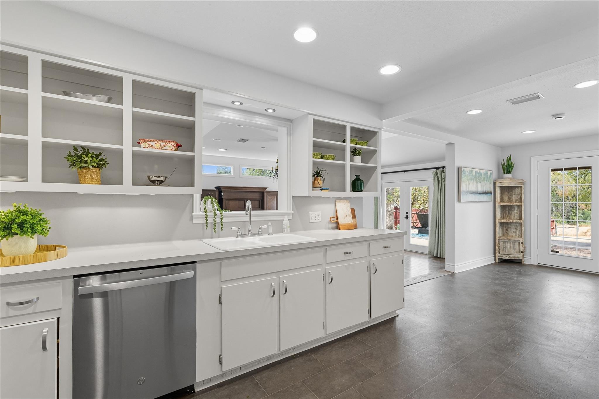 3003 Burleson Rd, Austin, TX 78741