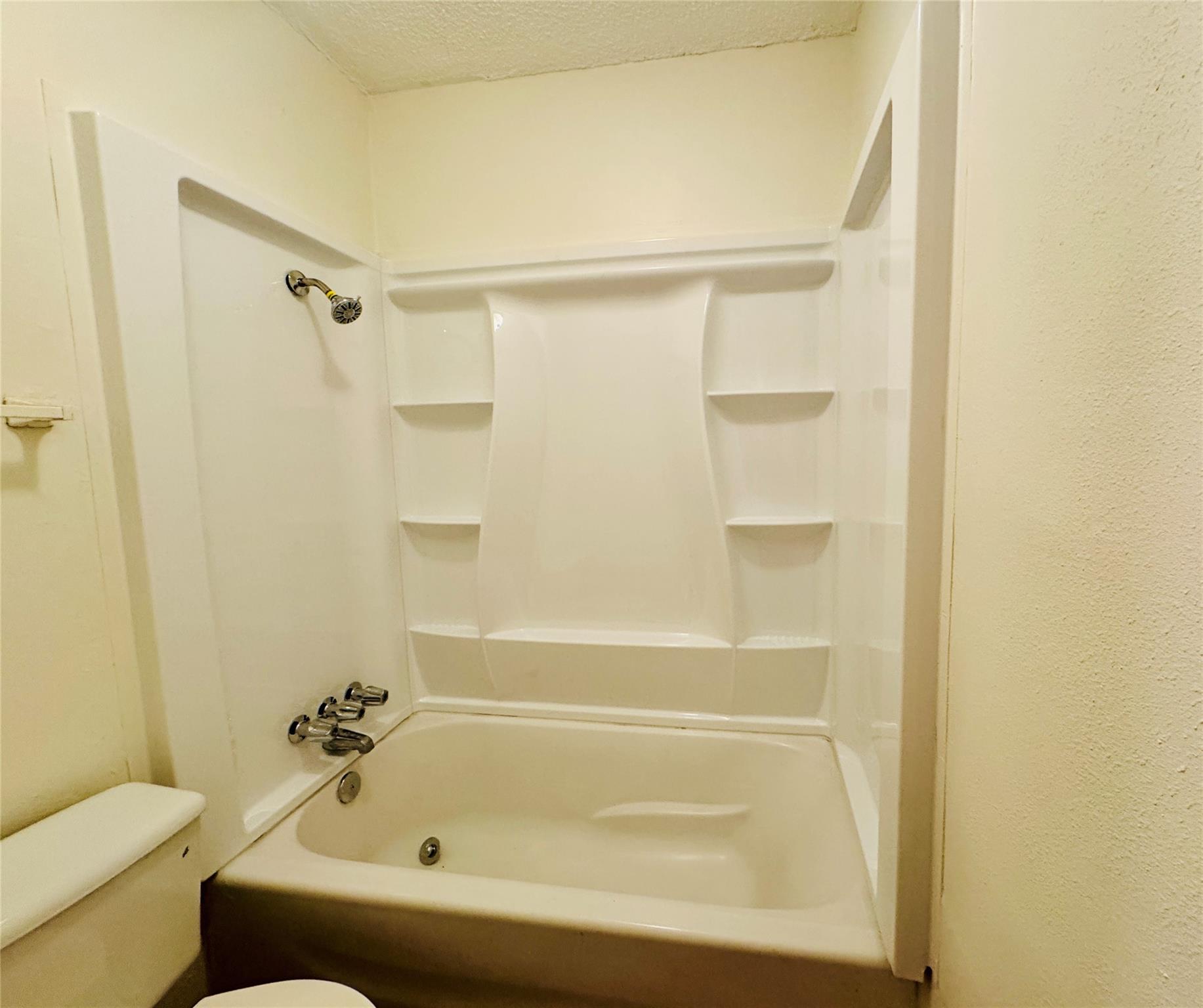 8905 Parkfield Dr # 201, Austin, TX 78758