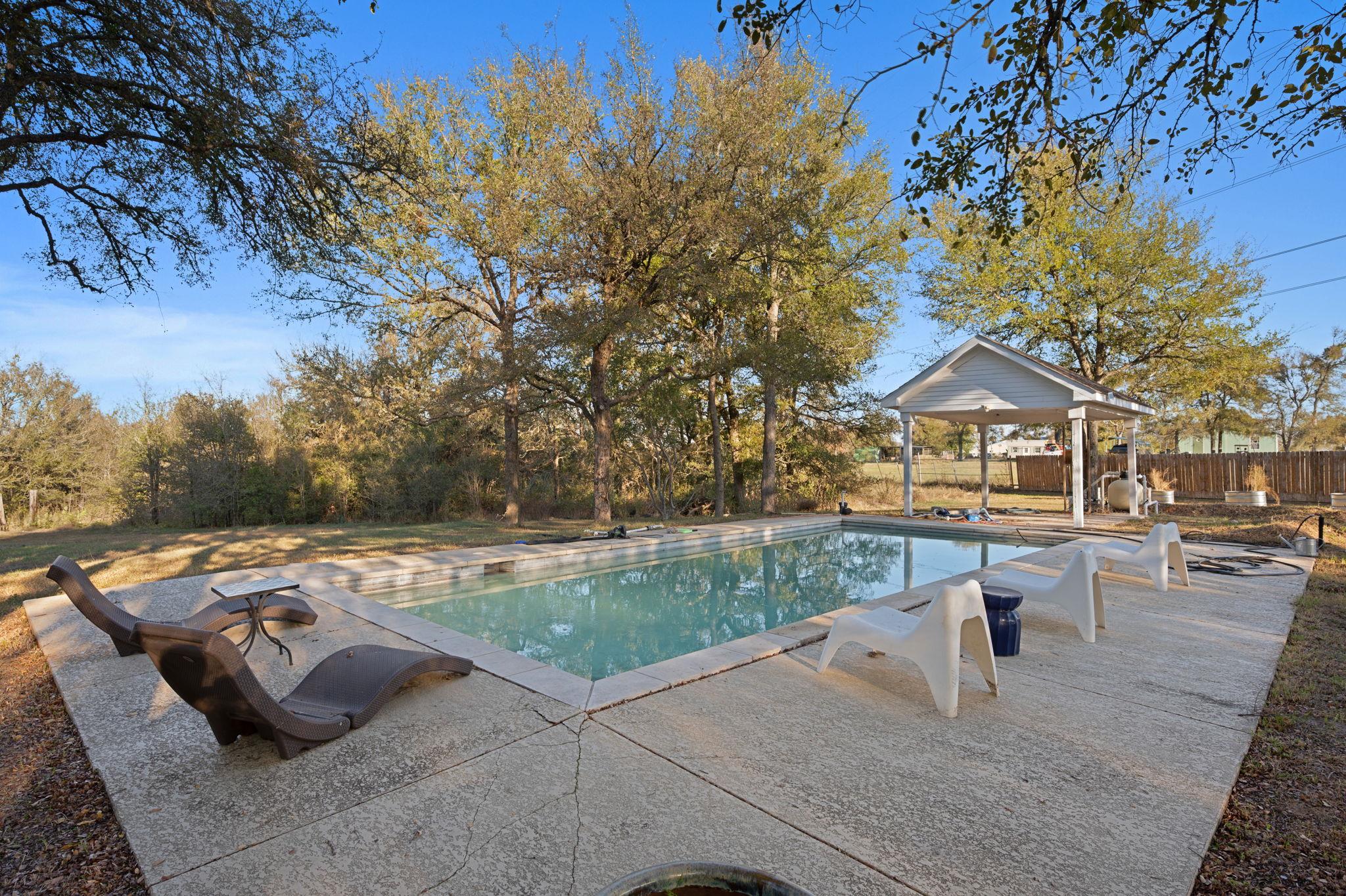 158 Uriah Dr, Elgin, TX 78621