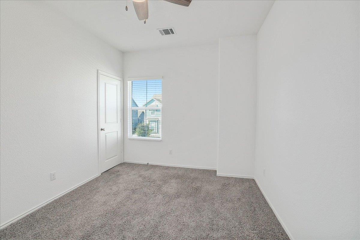 1340 Linwood St, Leander, TX 78641