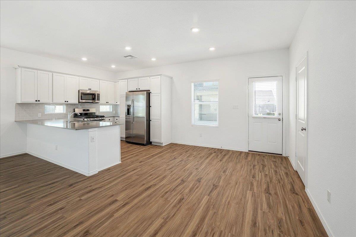 1340 Linwood St, Leander, TX 78641