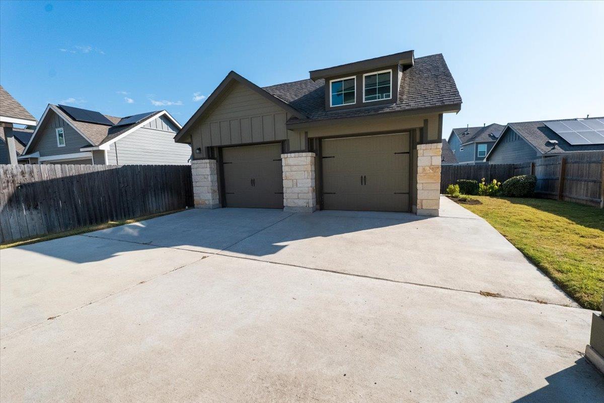 1340 Linwood St, Leander, TX 78641