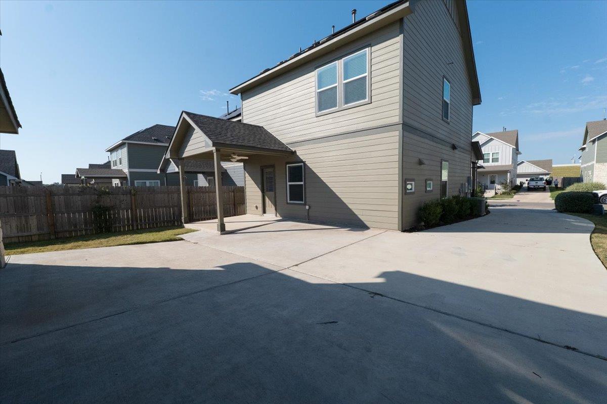 1340 Linwood St, Leander, TX 78641