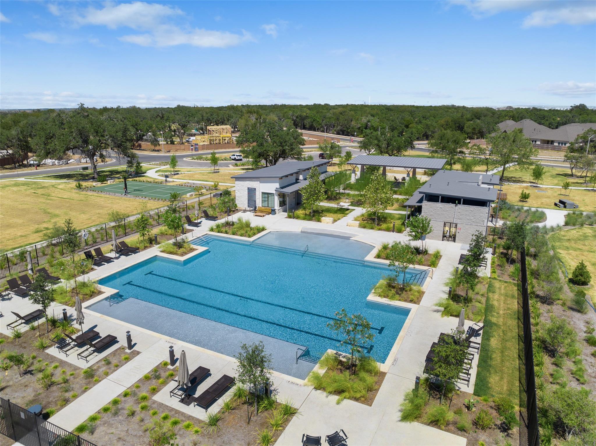 208 Golden Gate Ln, Kyle, TX 78640