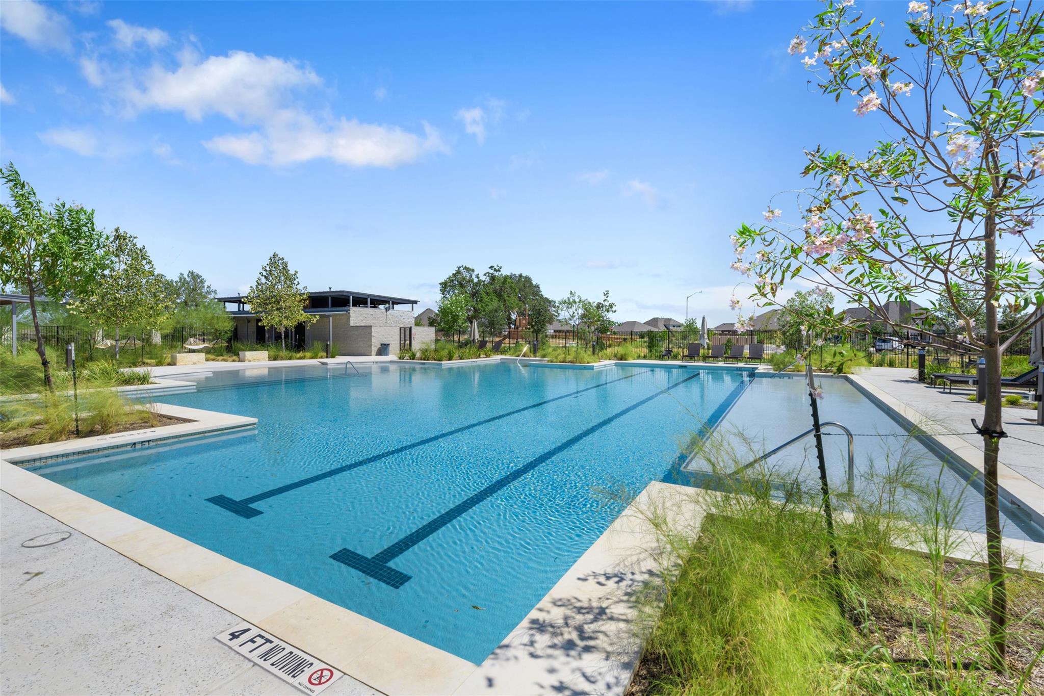 208 Golden Gate Ln, Kyle, TX 78640