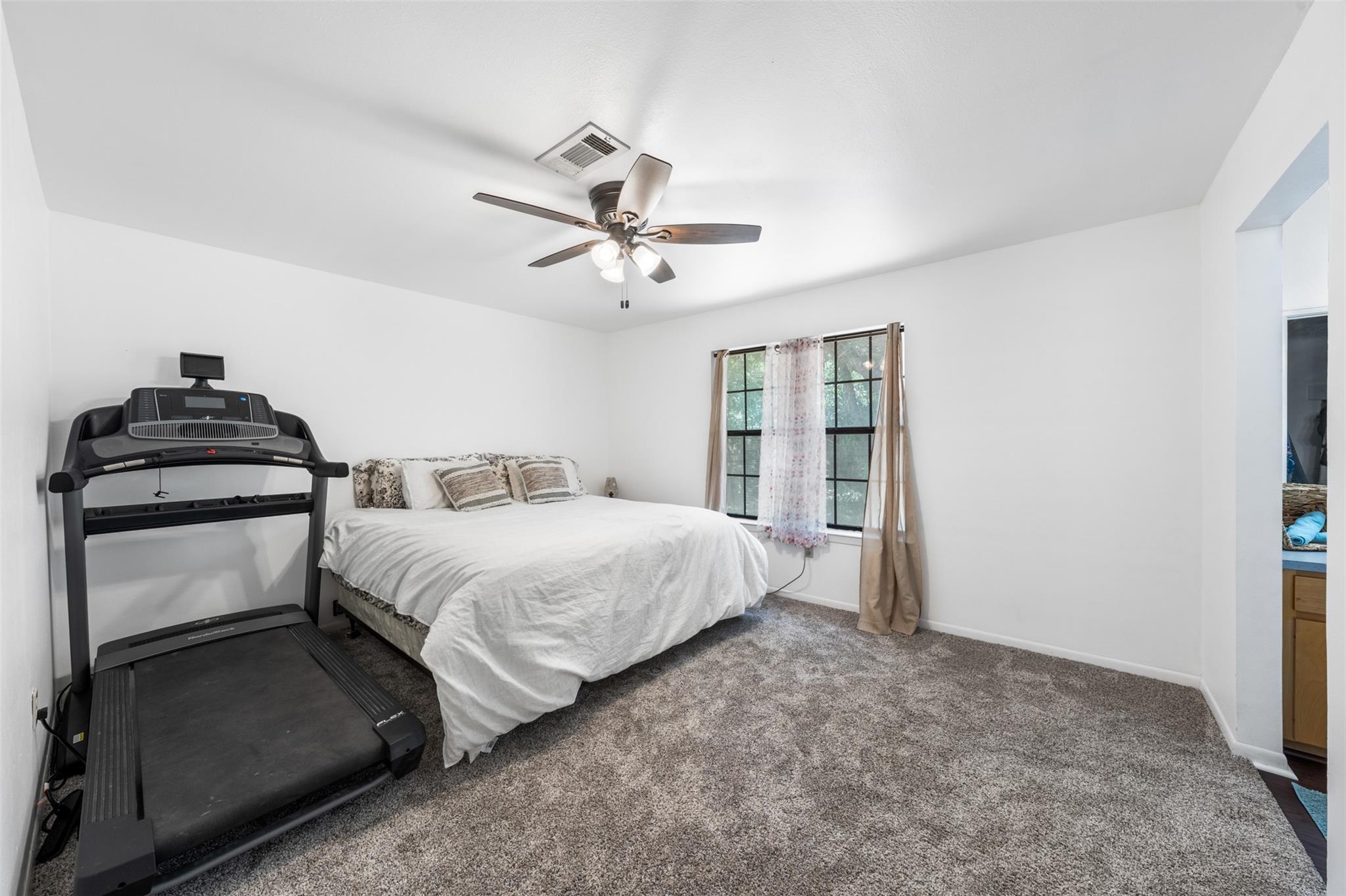 1405 Oak Park Ln, Salado, TX 76571