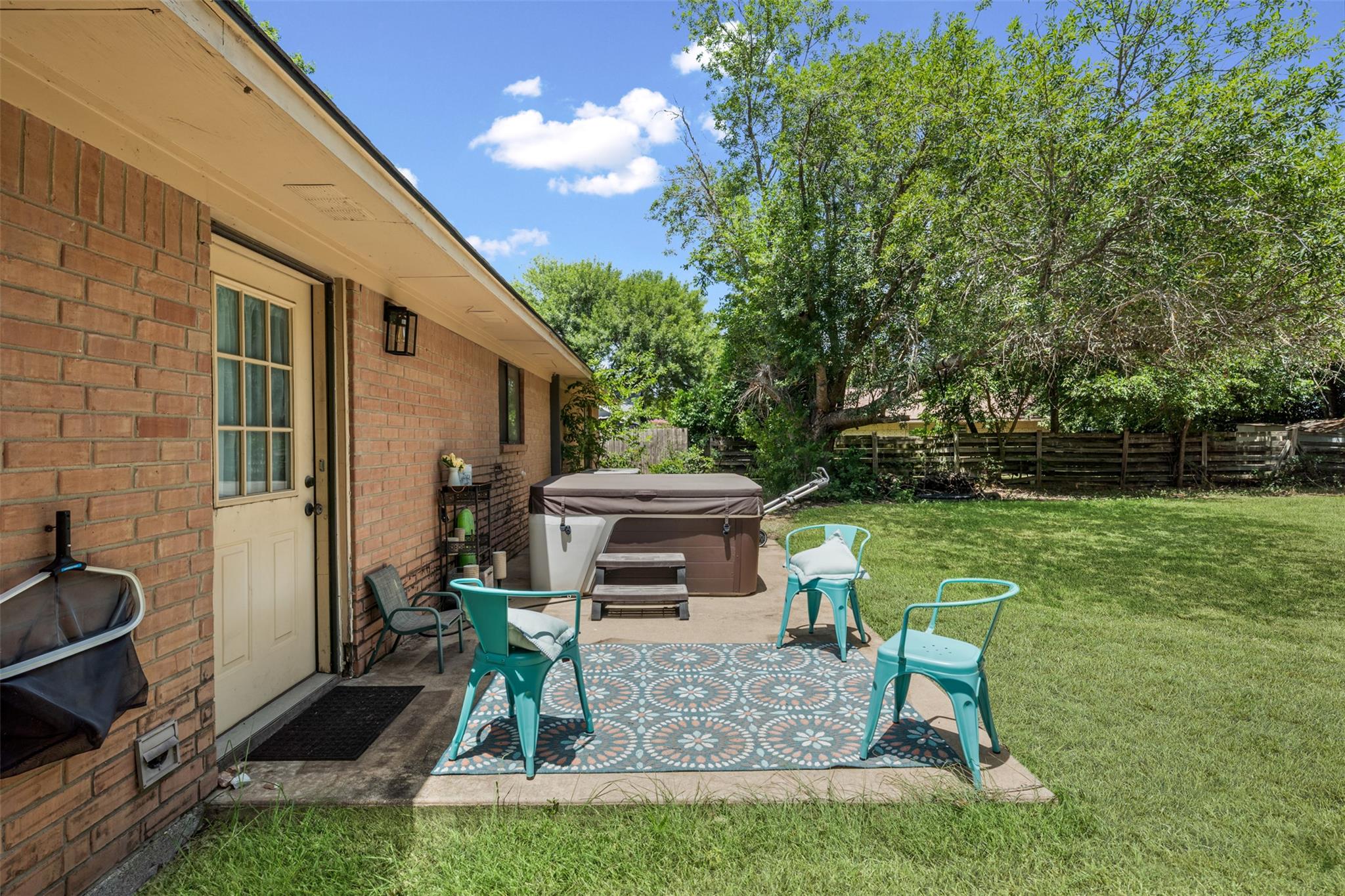 1405 Oak Park Ln, Salado, TX 76571