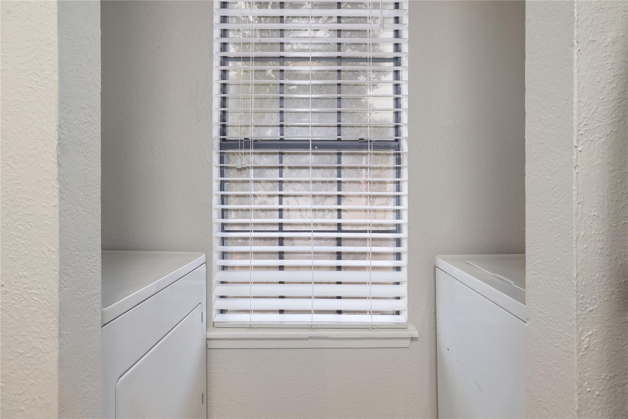 11404 Walnut Ridge Dr # 4, Austin, TX 78753