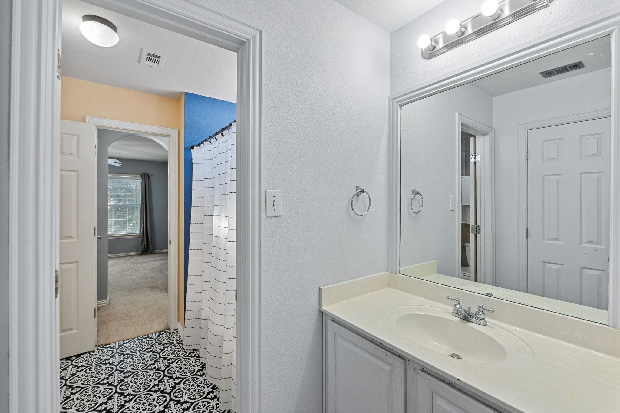 2415 Elkhorn Ranch Rd, Leander, TX 78641