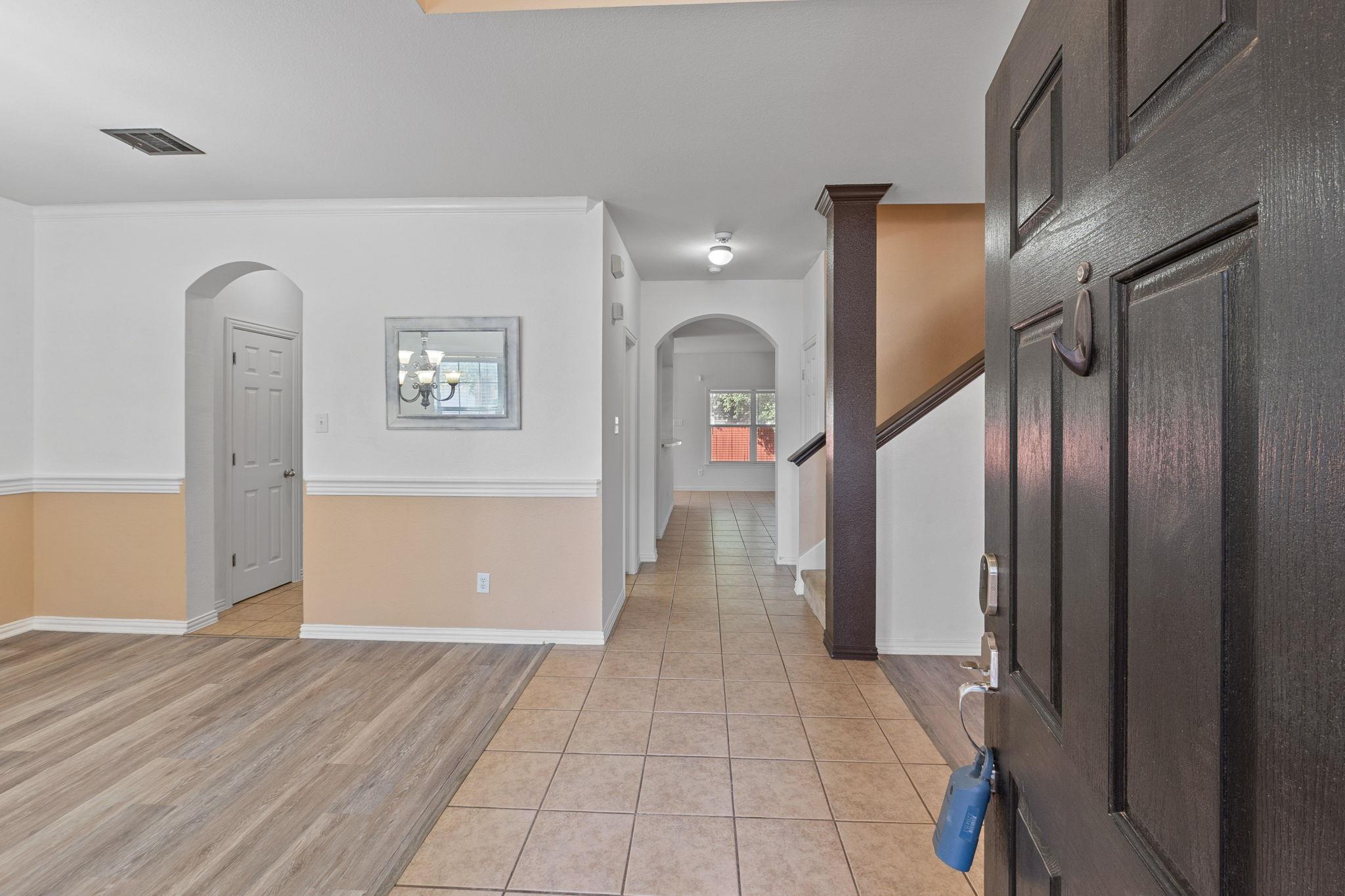 2415 Elkhorn Ranch Rd, Leander, TX 78641