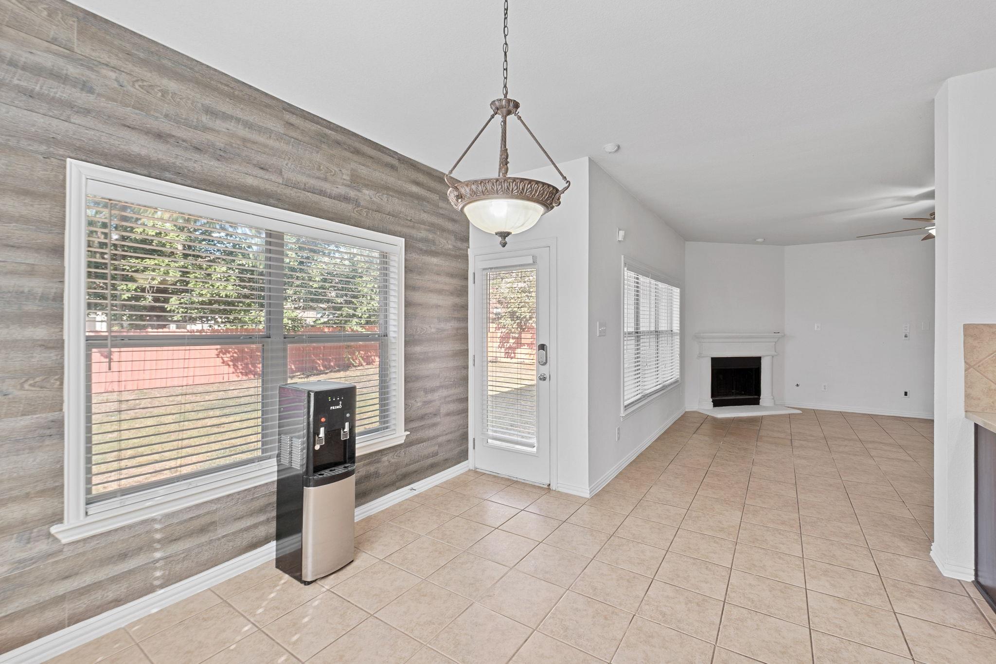 2415 Elkhorn Ranch Rd, Leander, TX 78641