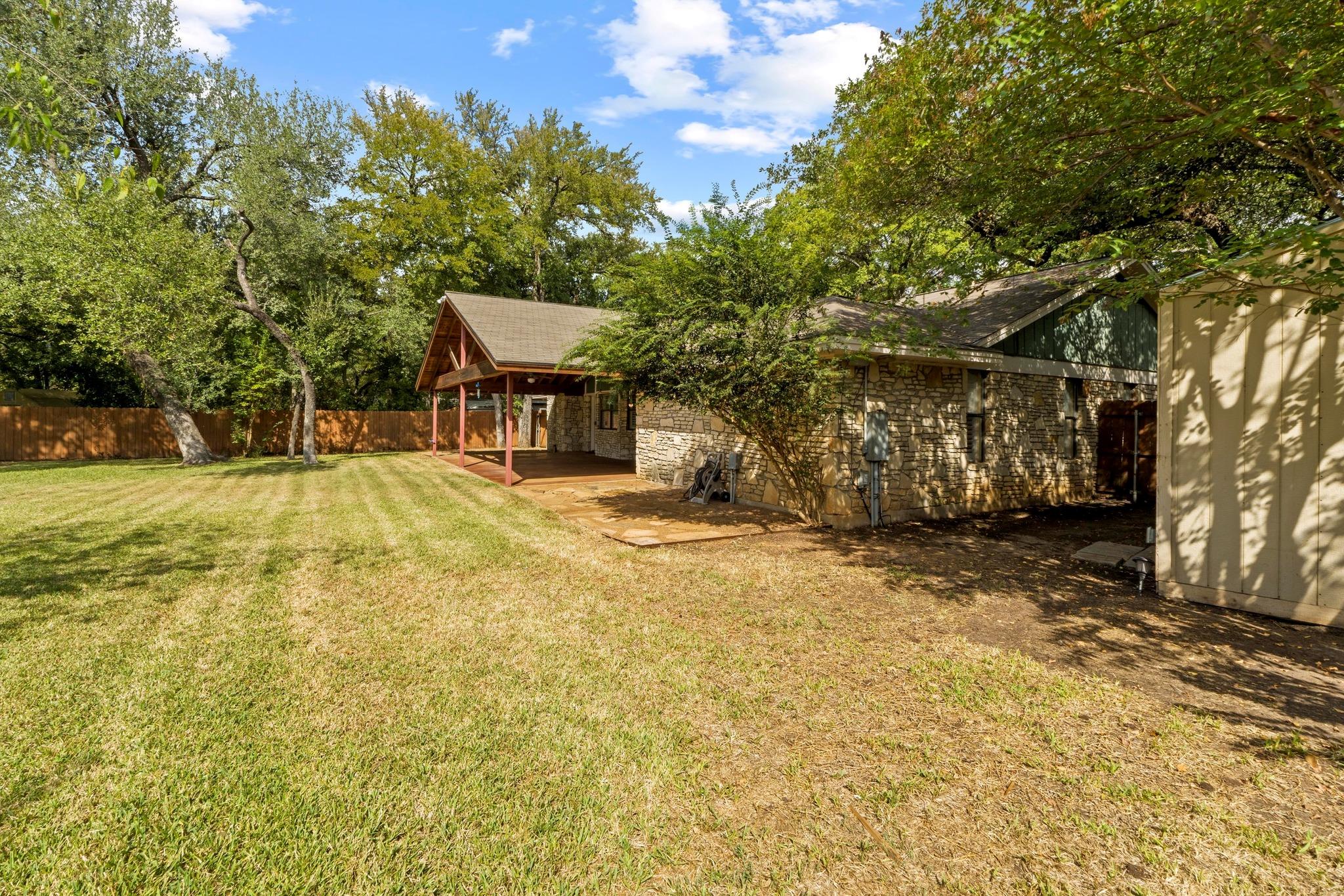 10305 Caracara Dr, Austin, TX 78750