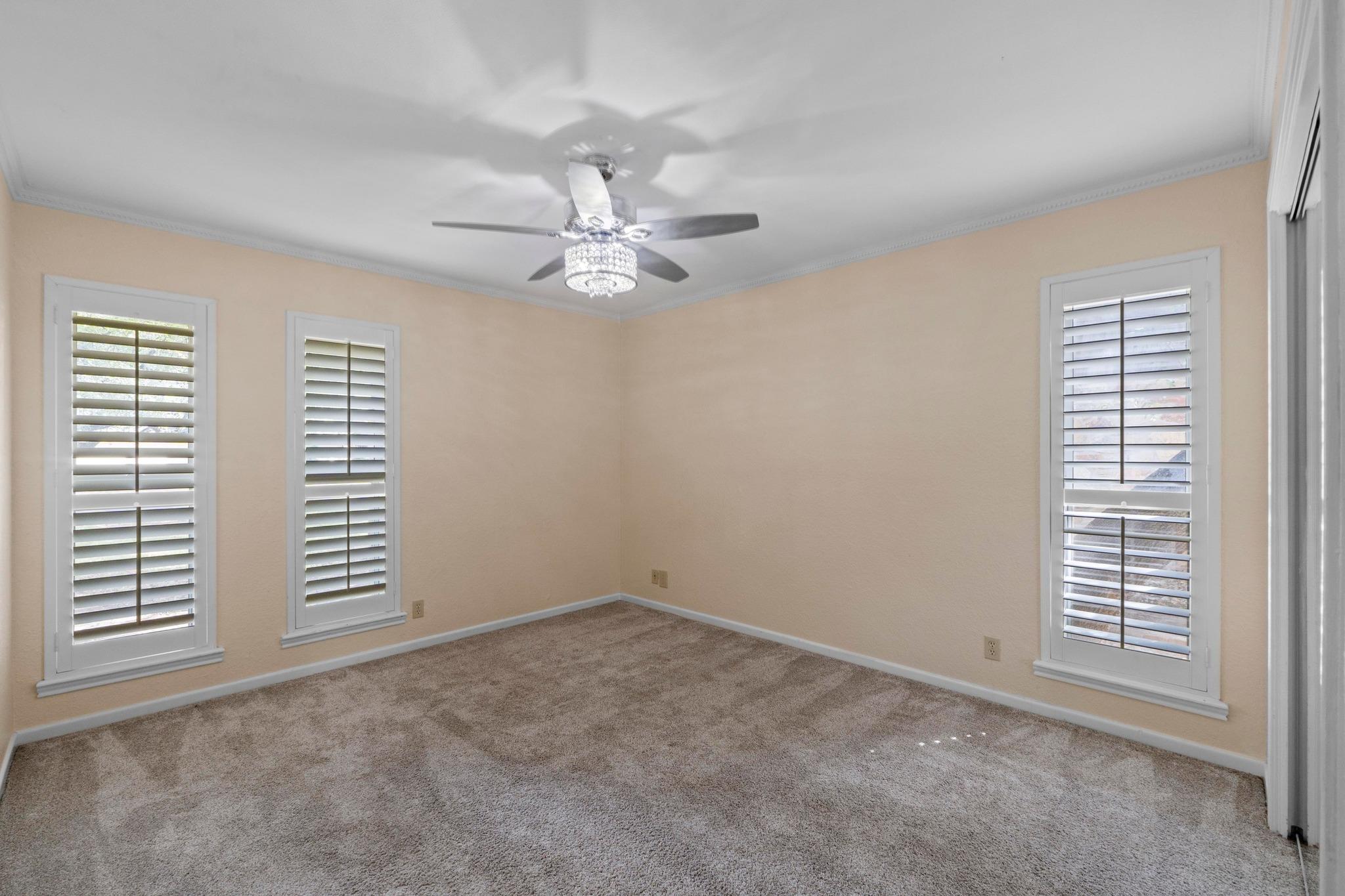 10305 Caracara Dr, Austin, TX 78750