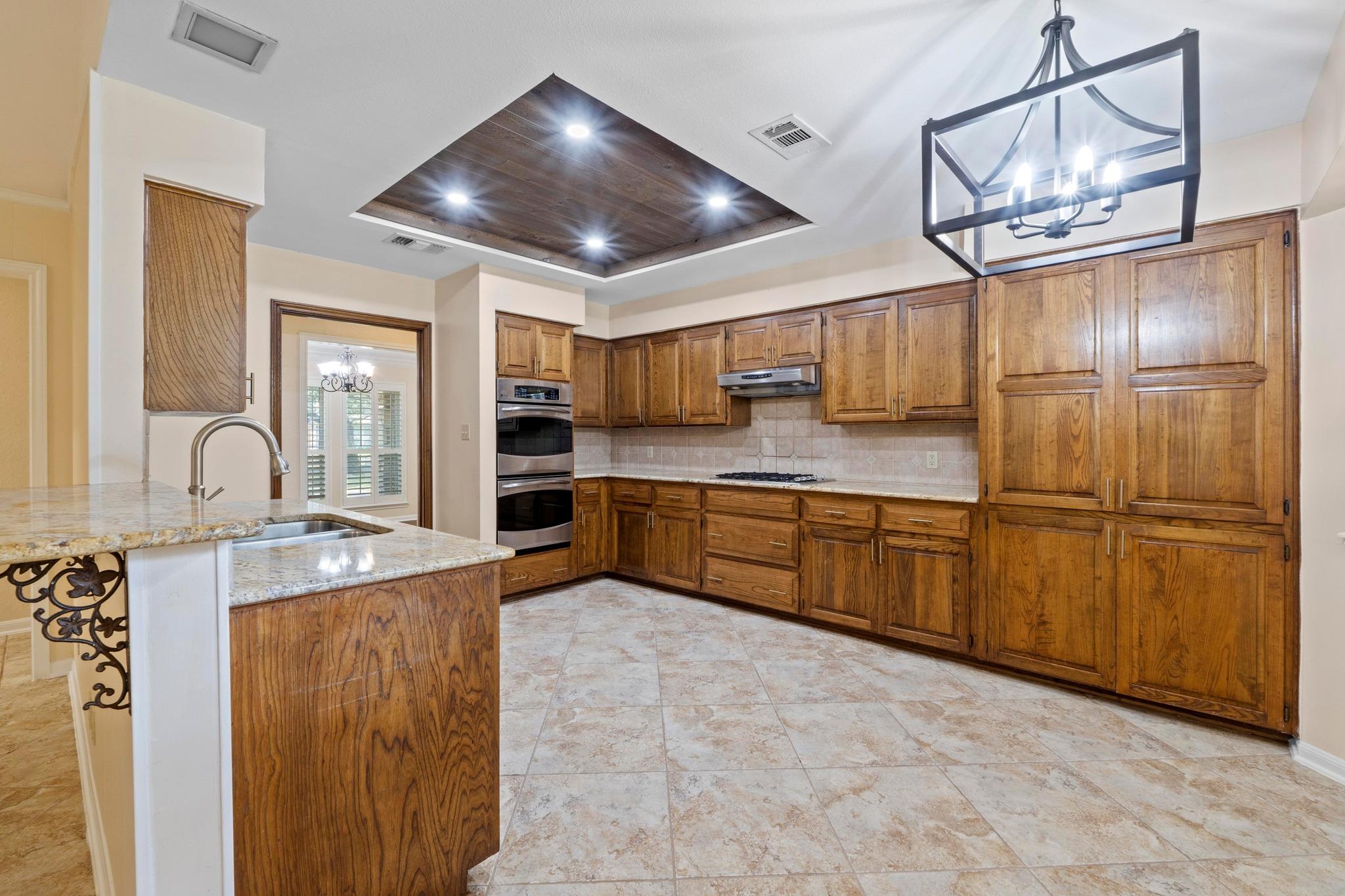 10305 Caracara Dr, Austin, TX 78750