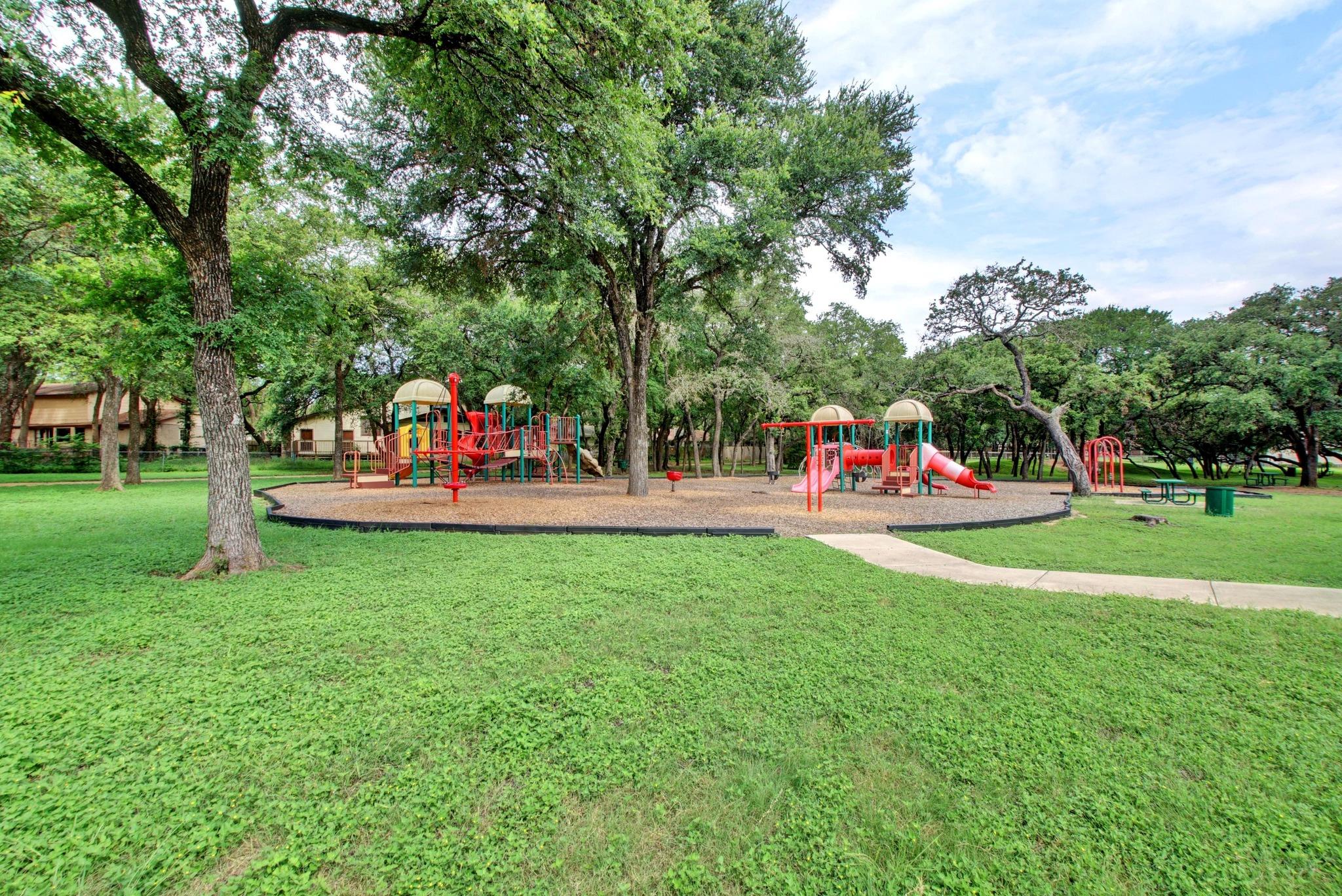 10305 Caracara Dr, Austin, TX 78750