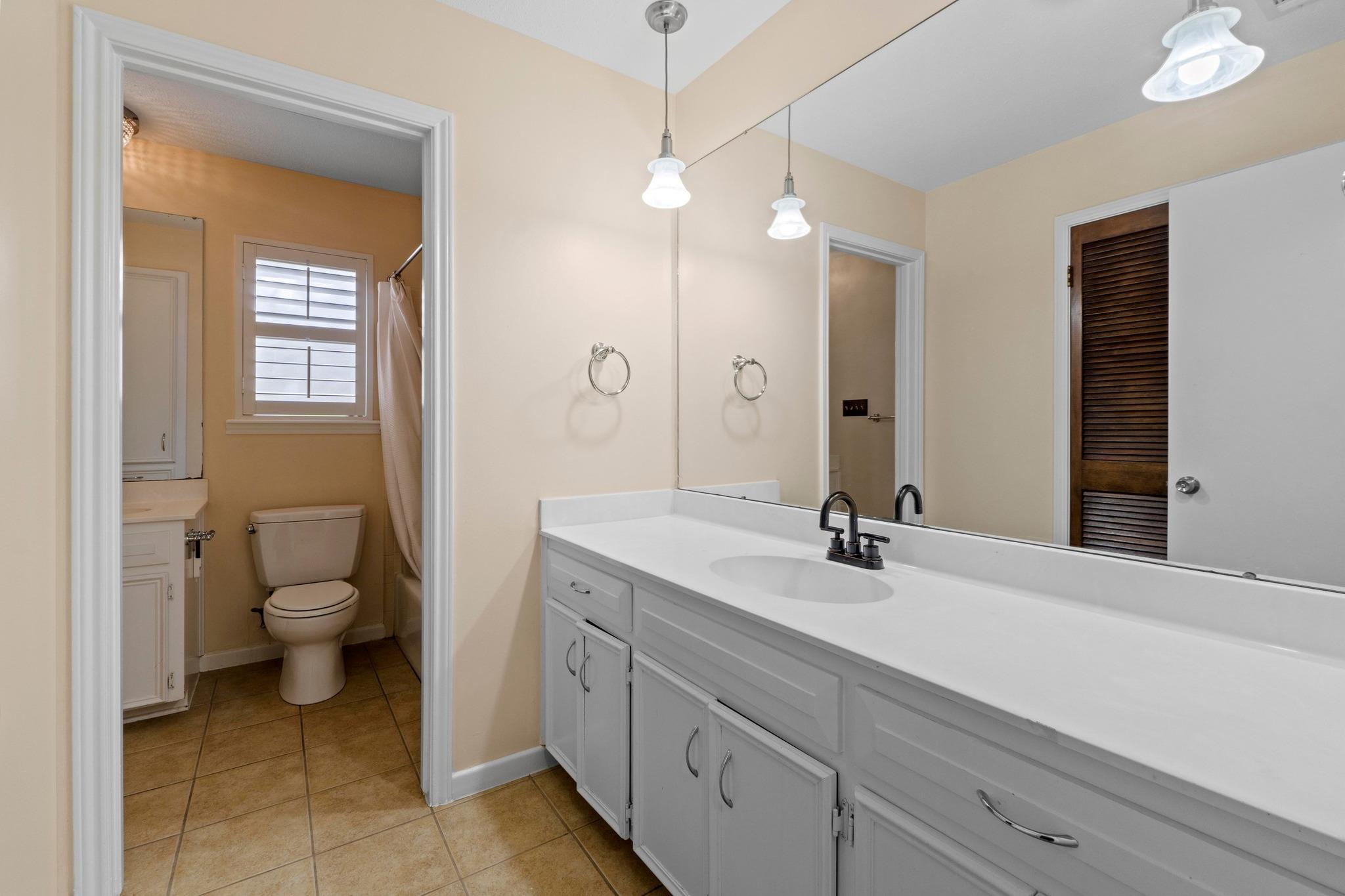 10305 Caracara Dr, Austin, TX 78750