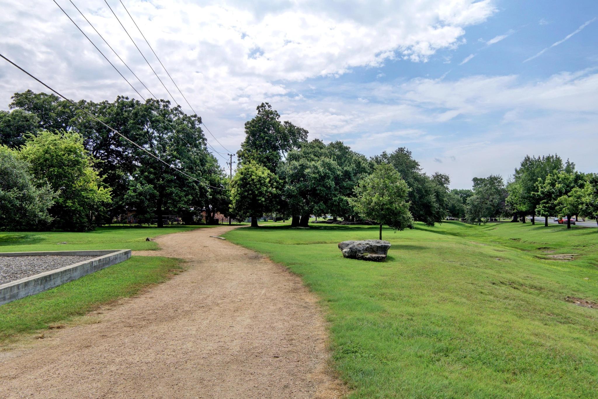 10305 Caracara Dr, Austin, TX 78750