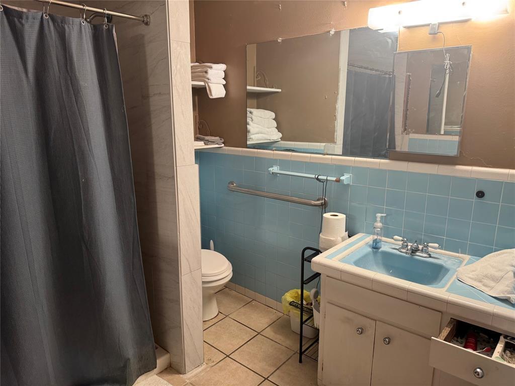 137 N Kowald Ln, New Braunfels, TX 78130