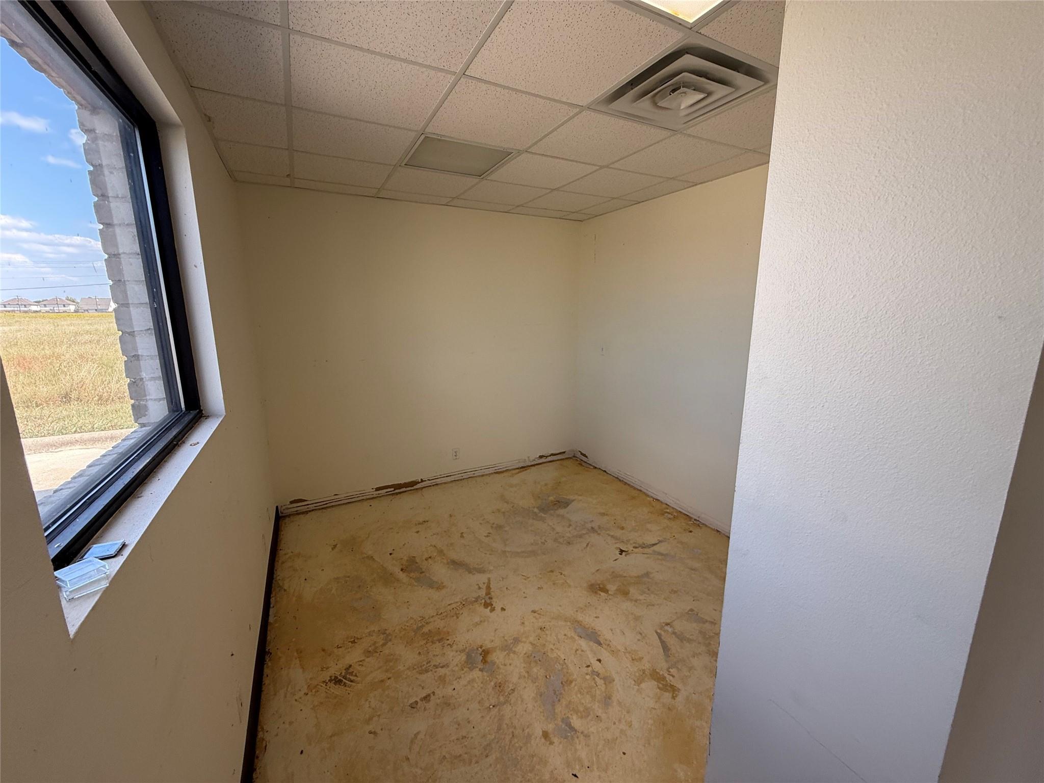 321 Limestone Ter, Jarrell, TX 76537