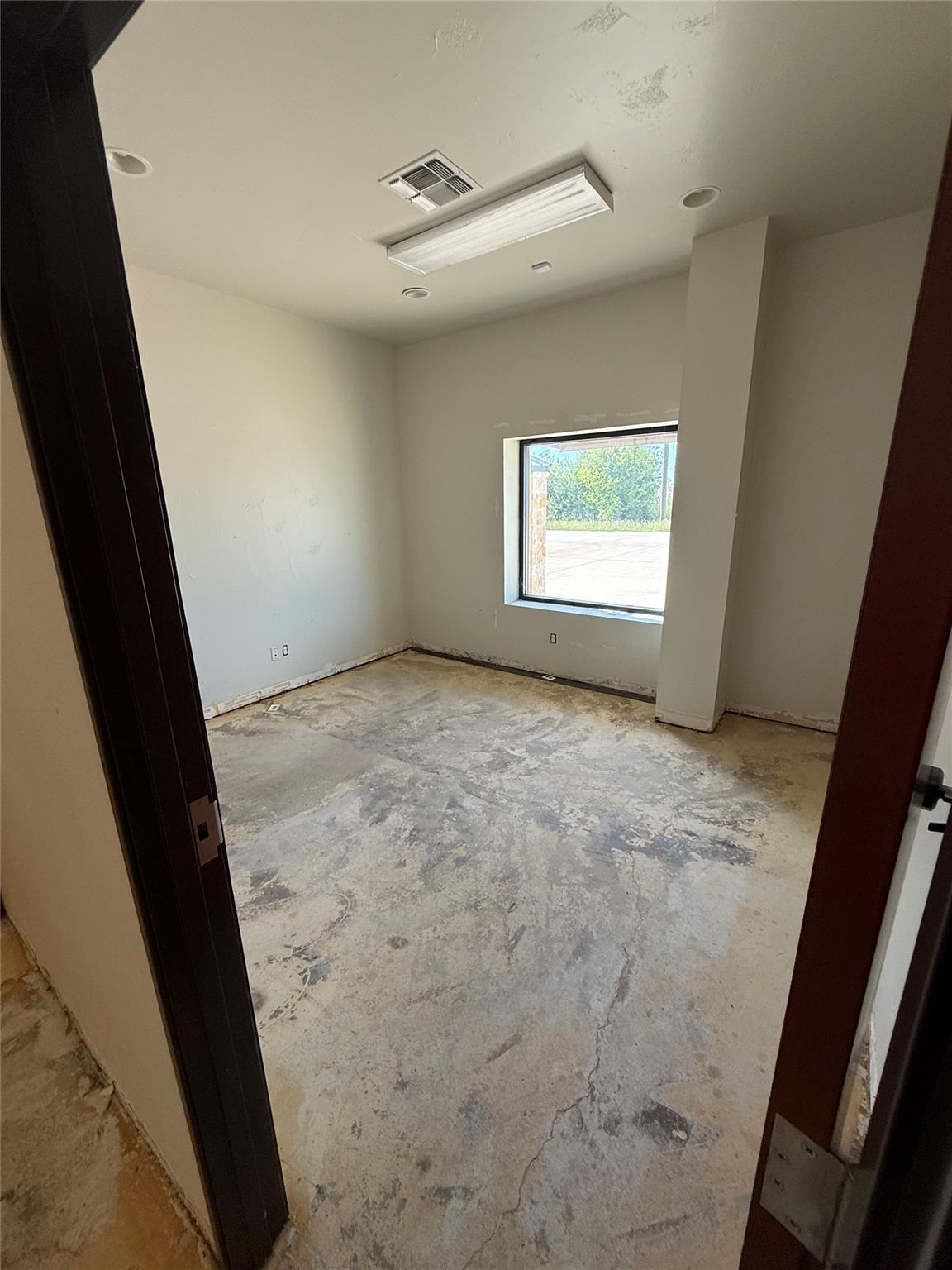 321 Limestone Ter, Jarrell, TX 76537