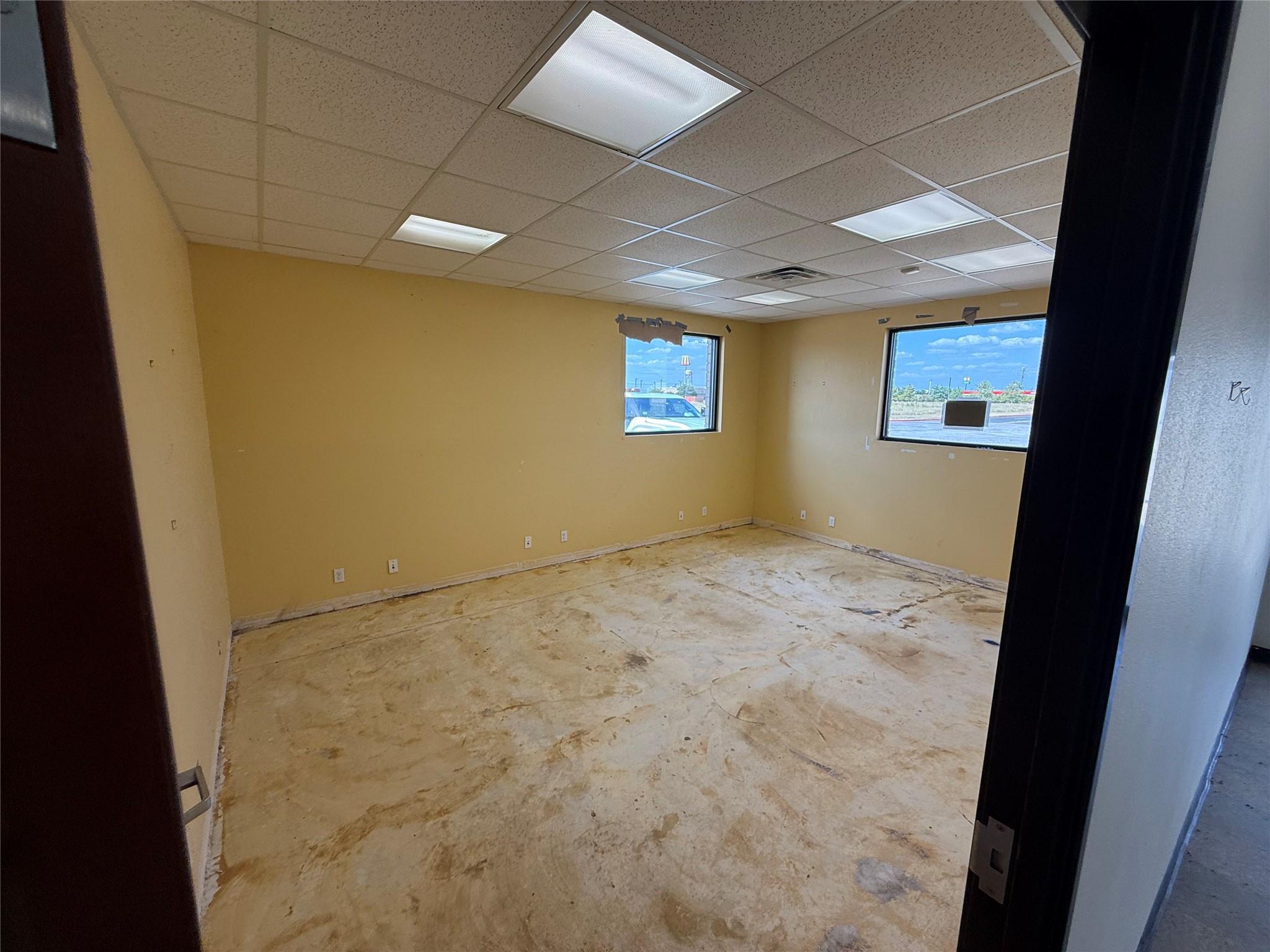 321 Limestone Ter, Jarrell, TX 76537