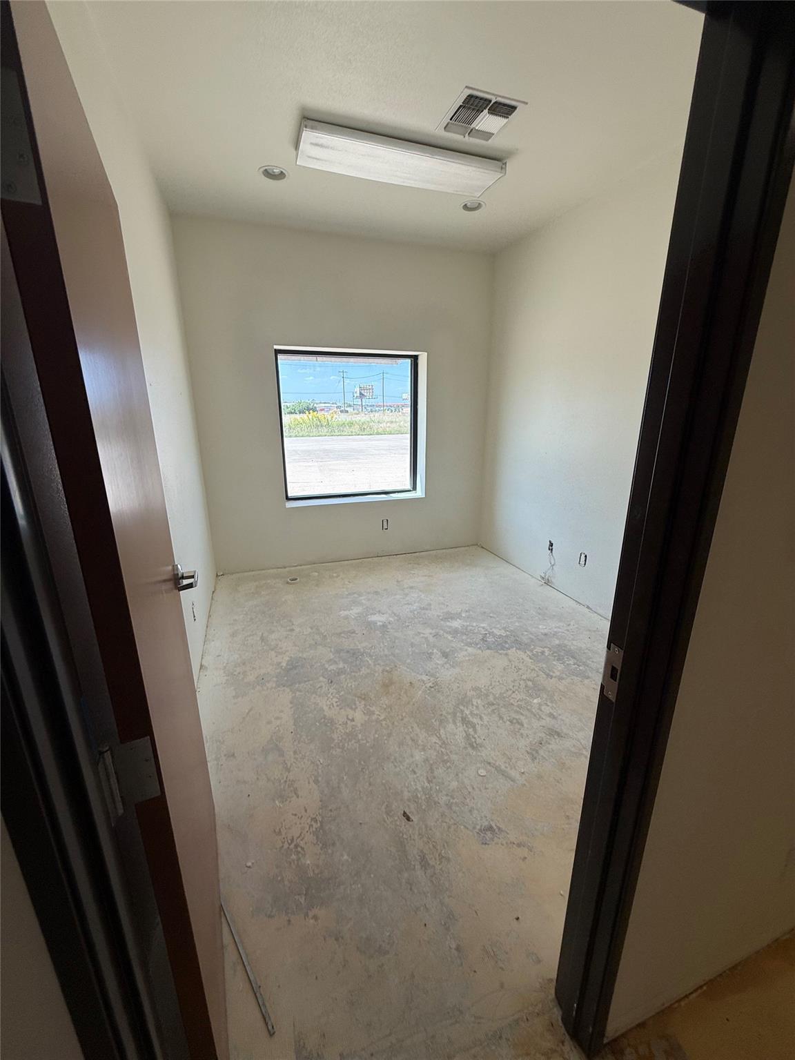 321 Limestone Ter, Jarrell, TX 76537