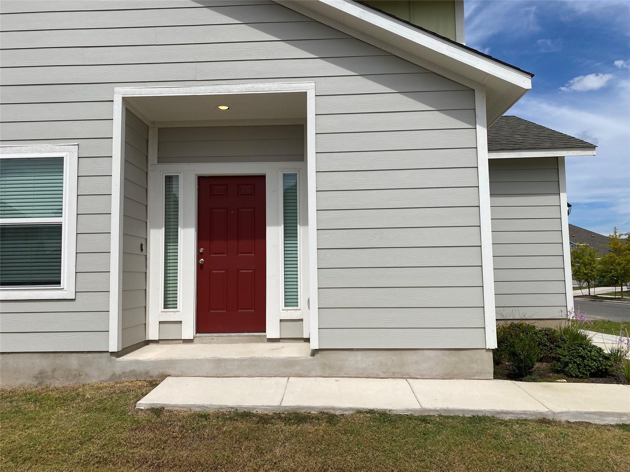 194 Heritage Mill Trl, Elgin, TX 78621