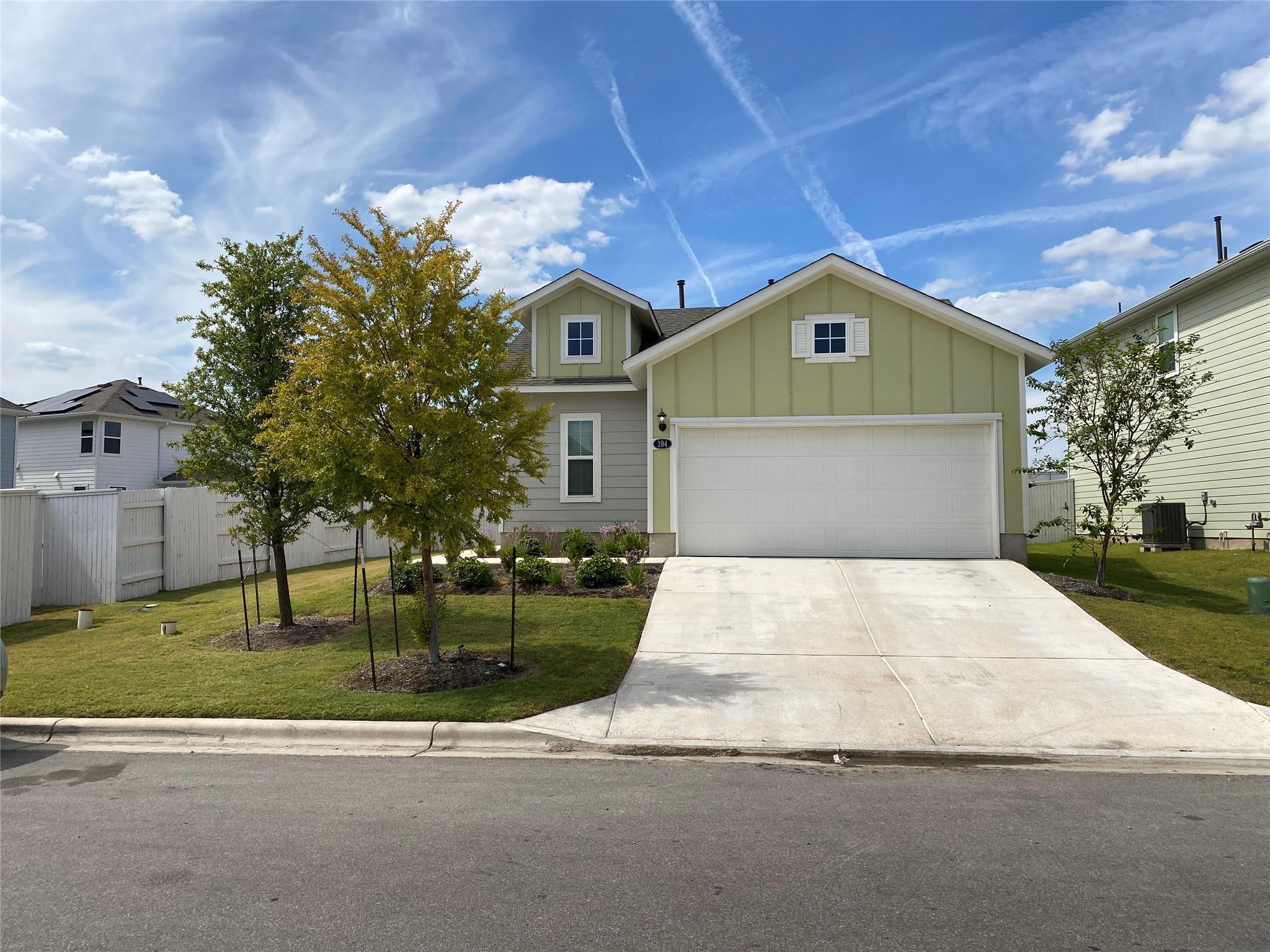 194 Heritage Mill Trl, Elgin, TX 78621