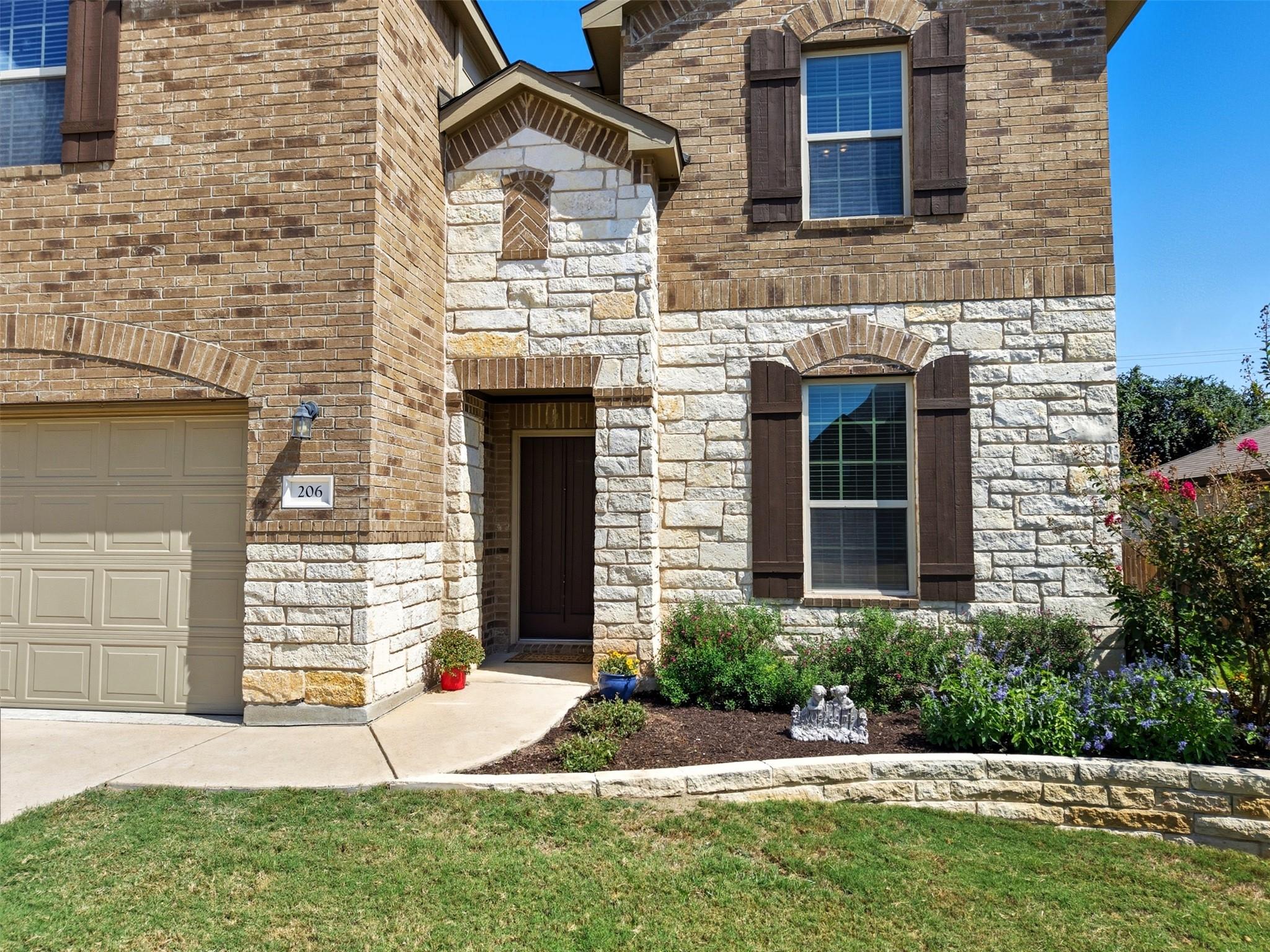 206 Quarry Rock Loop, Liberty Hill, TX 78642