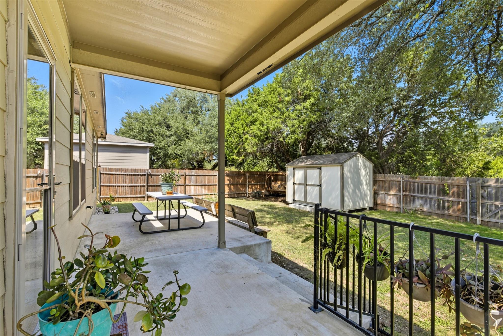 206 Quarry Rock Loop, Liberty Hill, TX 78642