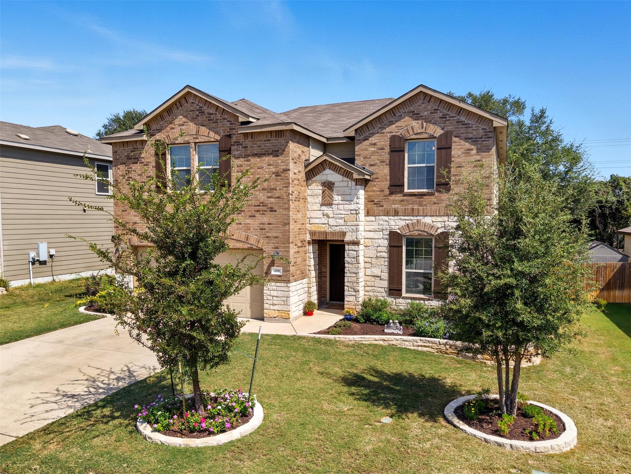 206 Quarry Rock Loop, Liberty Hill, TX 78642