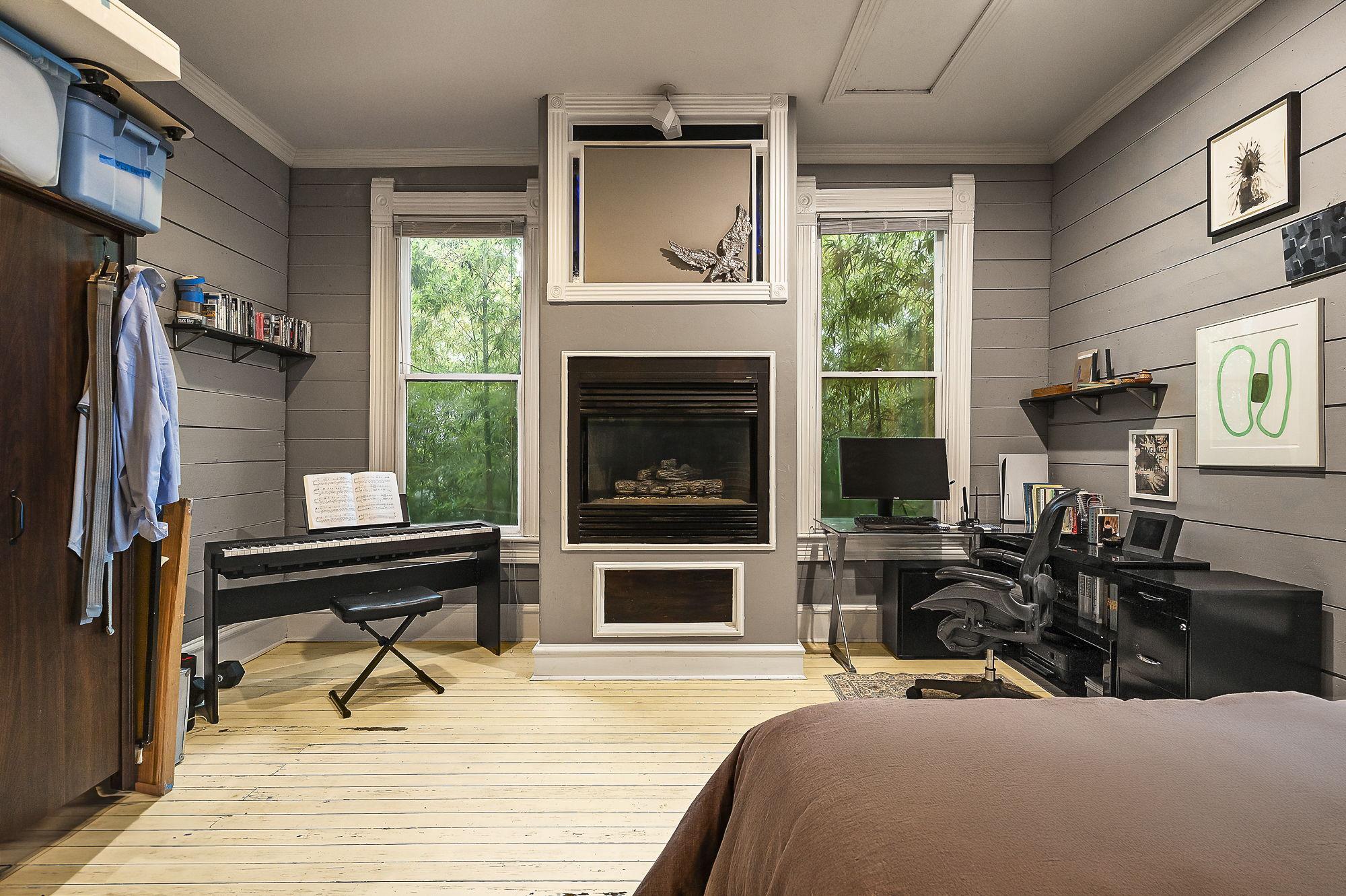 1007 E 8th St, Austin, TX 78702