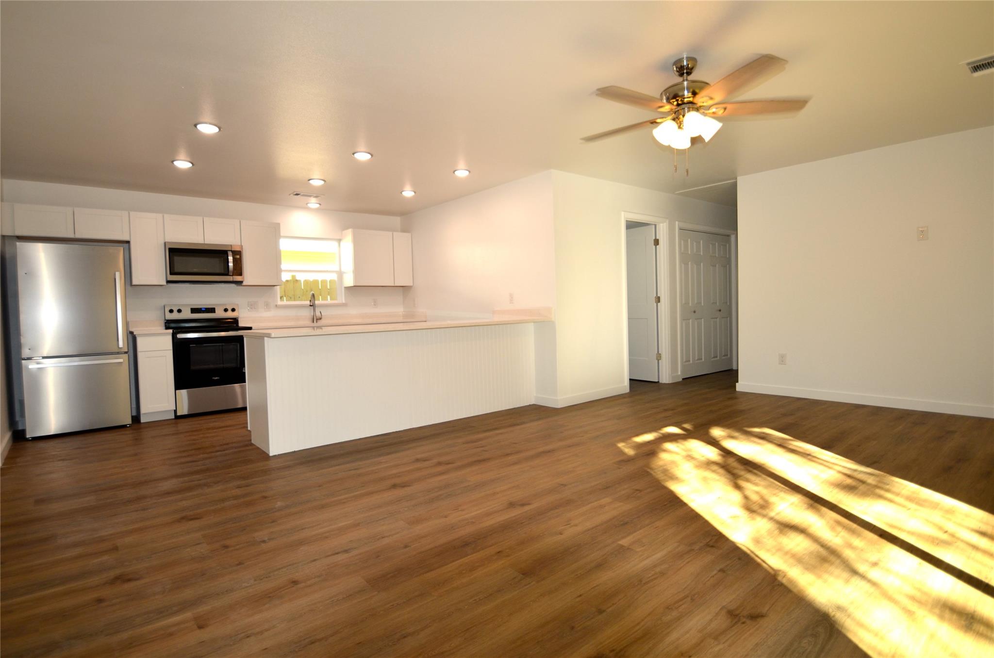 1515 Navajo Trl, Kingsland, TX 78639