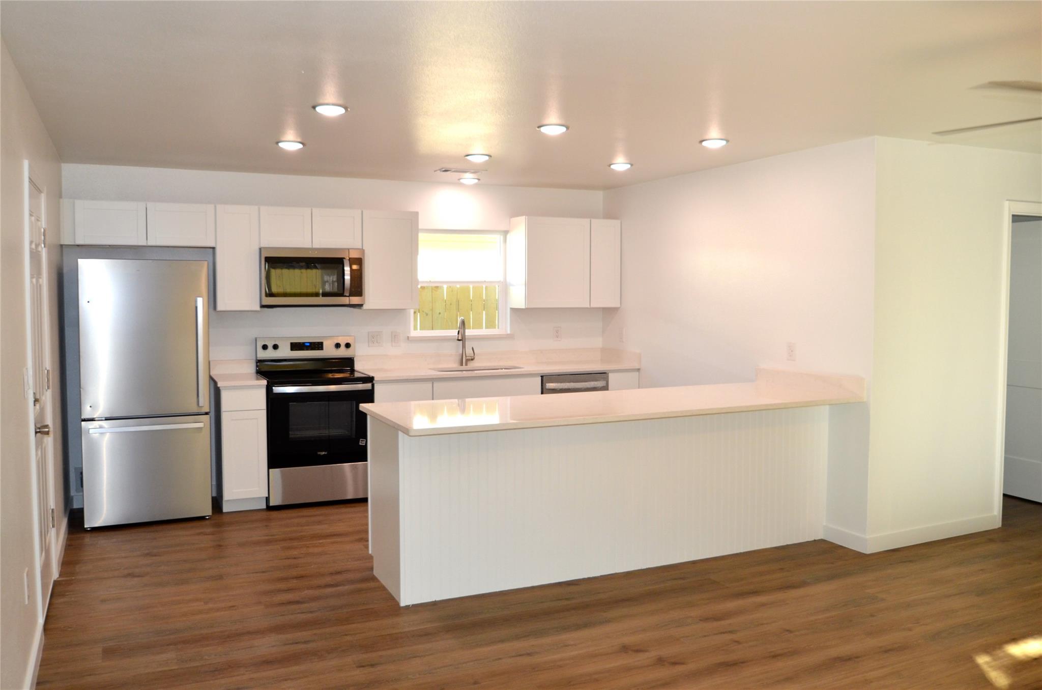 1515 Navajo Trl, Kingsland, TX 78639