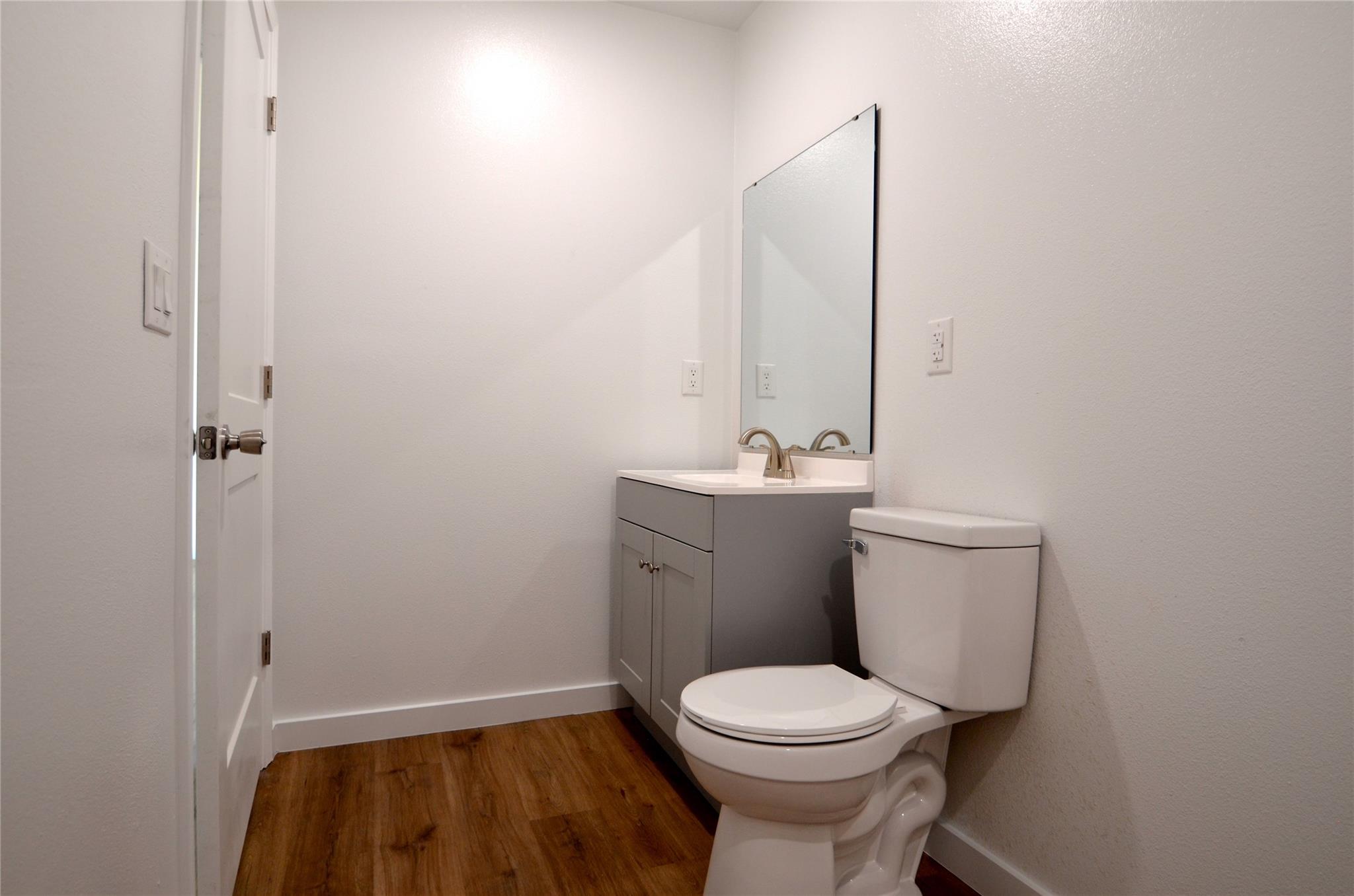 1515 Navajo Trl, Kingsland, TX 78639