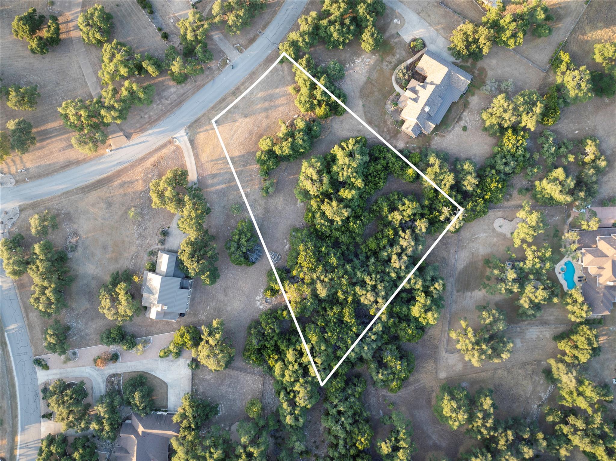 169 Island Oaks Ln, Driftwood, TX 78619