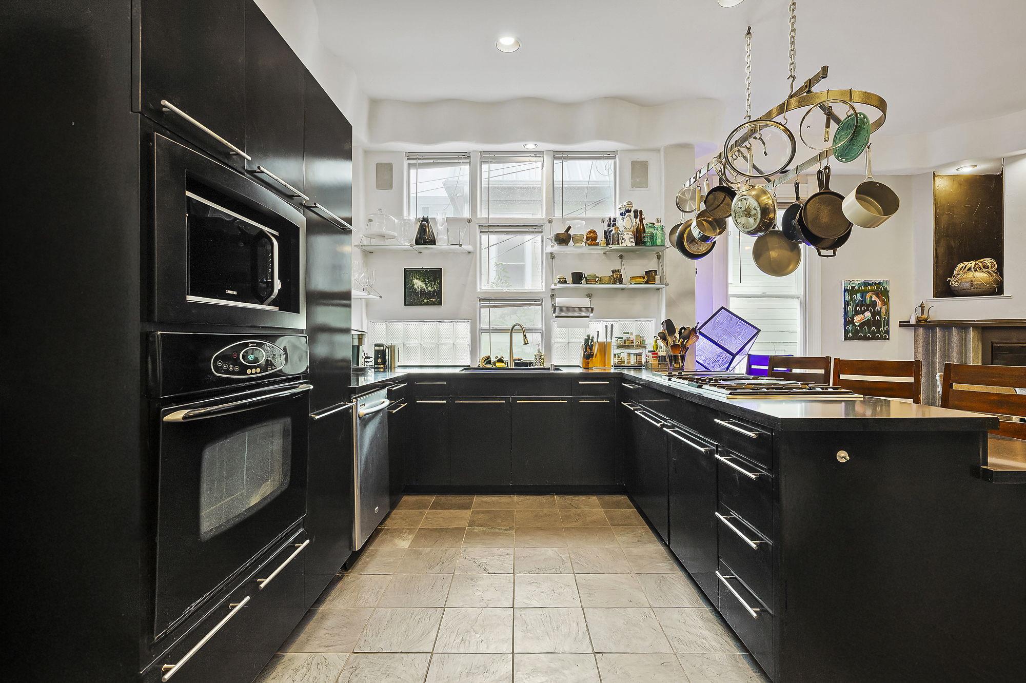 1007 E Eighth St, Austin, TX 78702