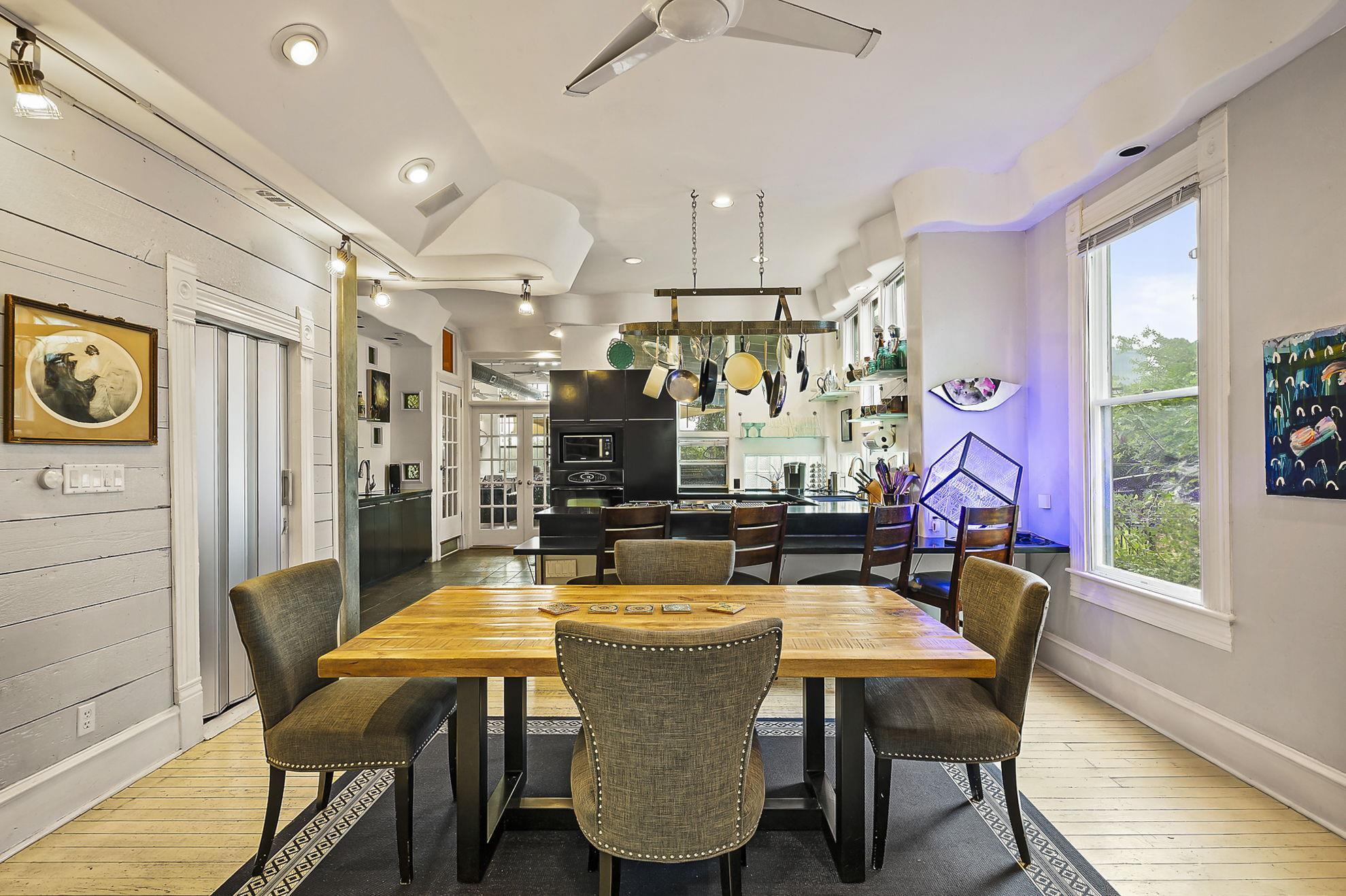 1007 E Eighth St, Austin, TX 78702