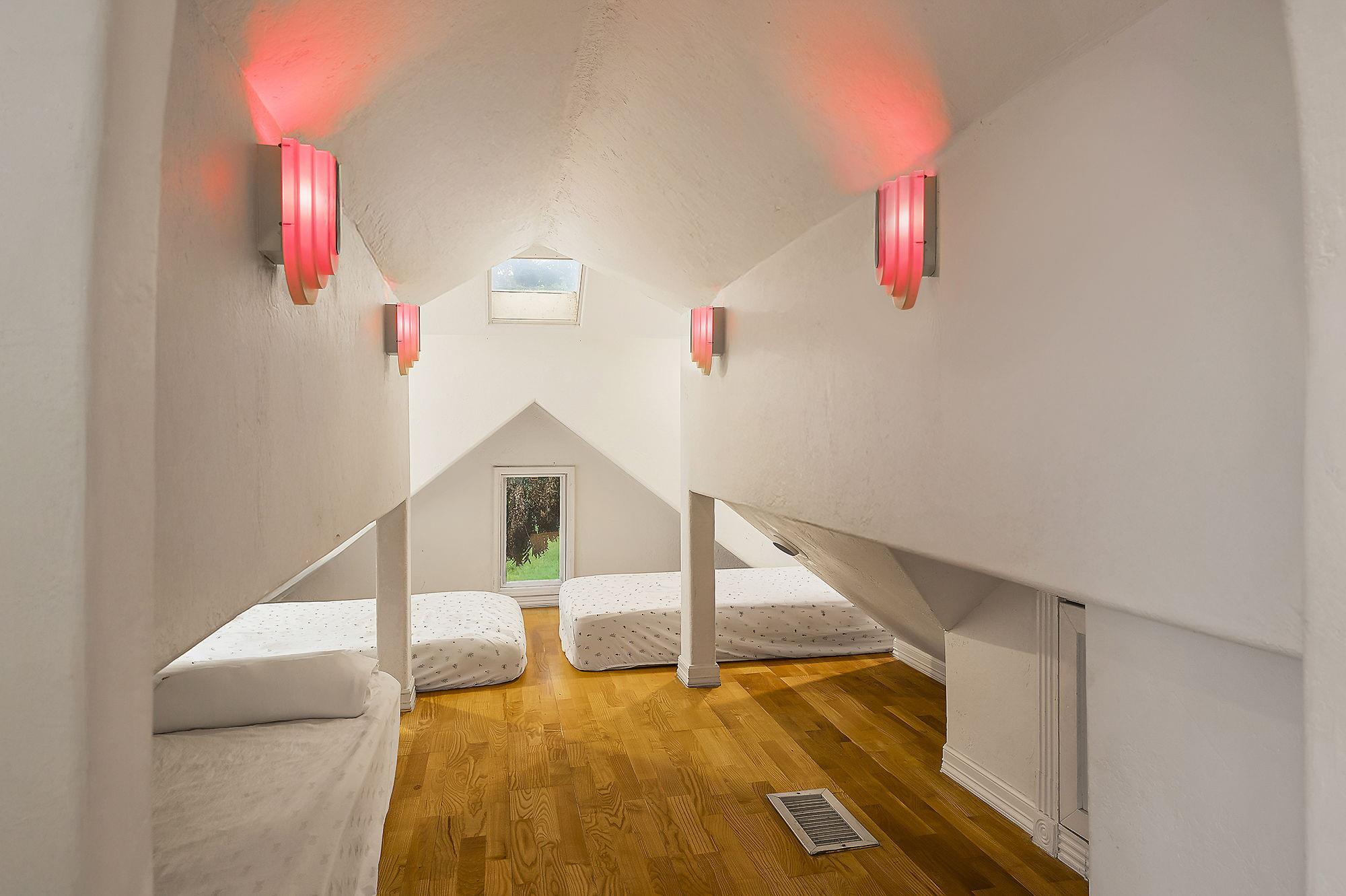 1007 E Eighth St, Austin, TX 78702