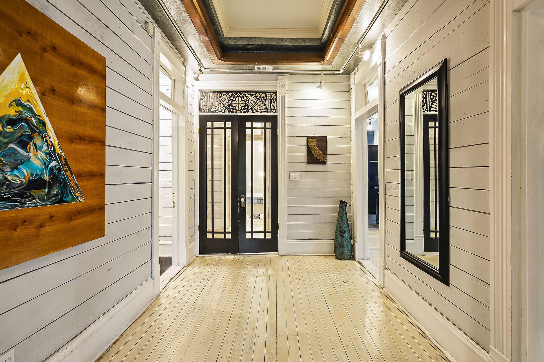 1007 E Eighth St, Austin, TX 78702