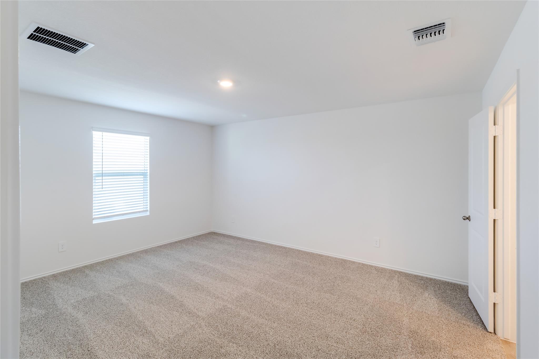 134 Alkali Dr, Buda, TX 78610