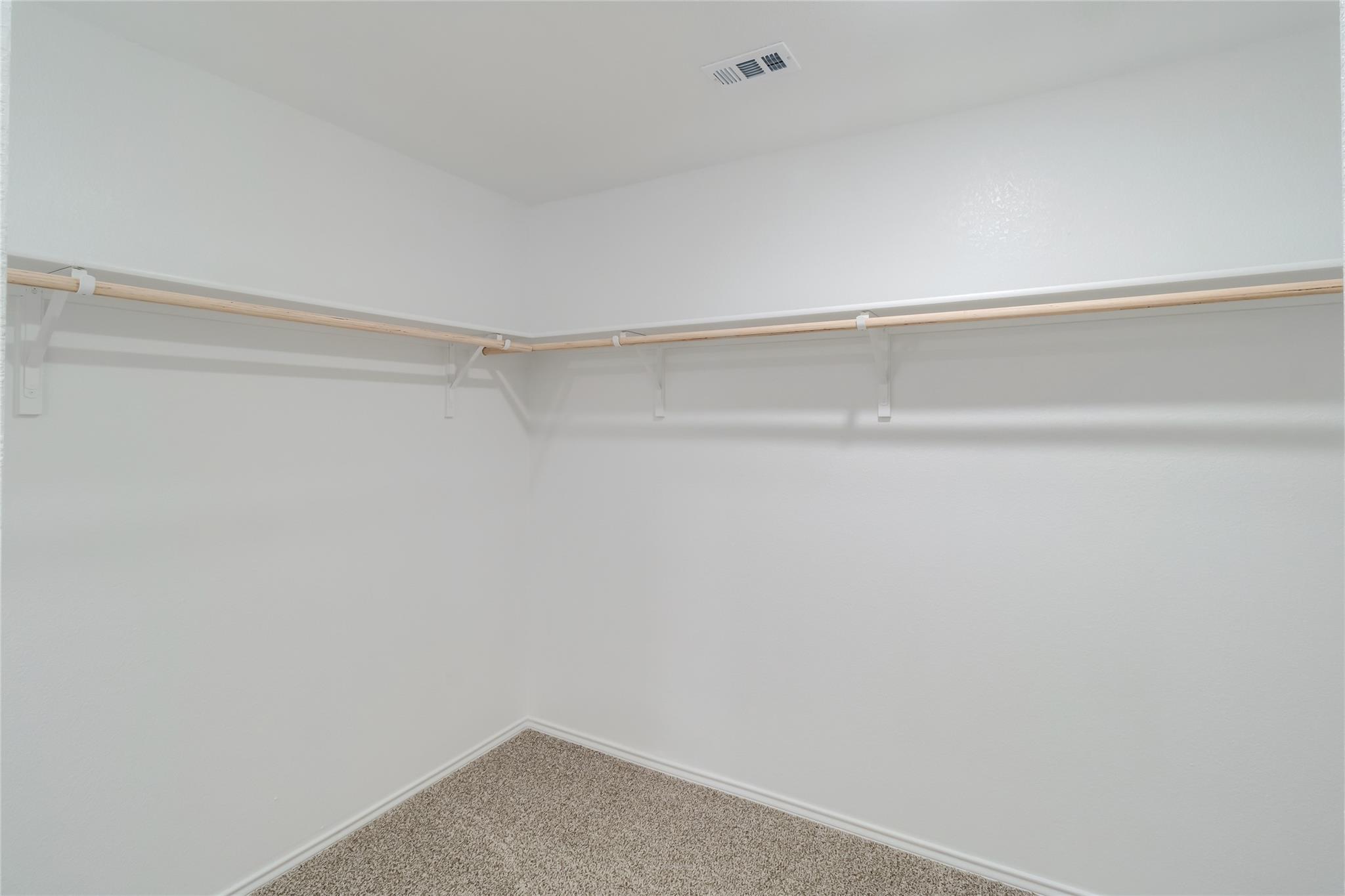 134 Alkali Dr, Buda, TX 78610