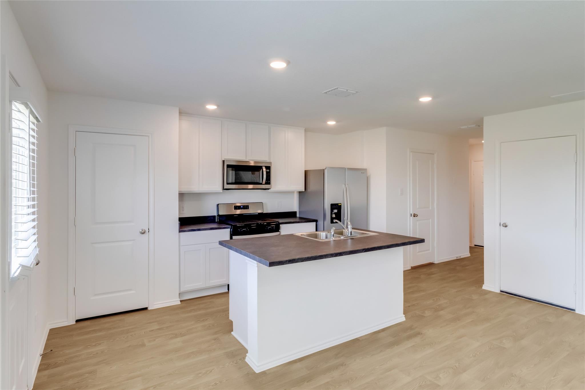 134 Alkali Dr, Buda, TX 78610