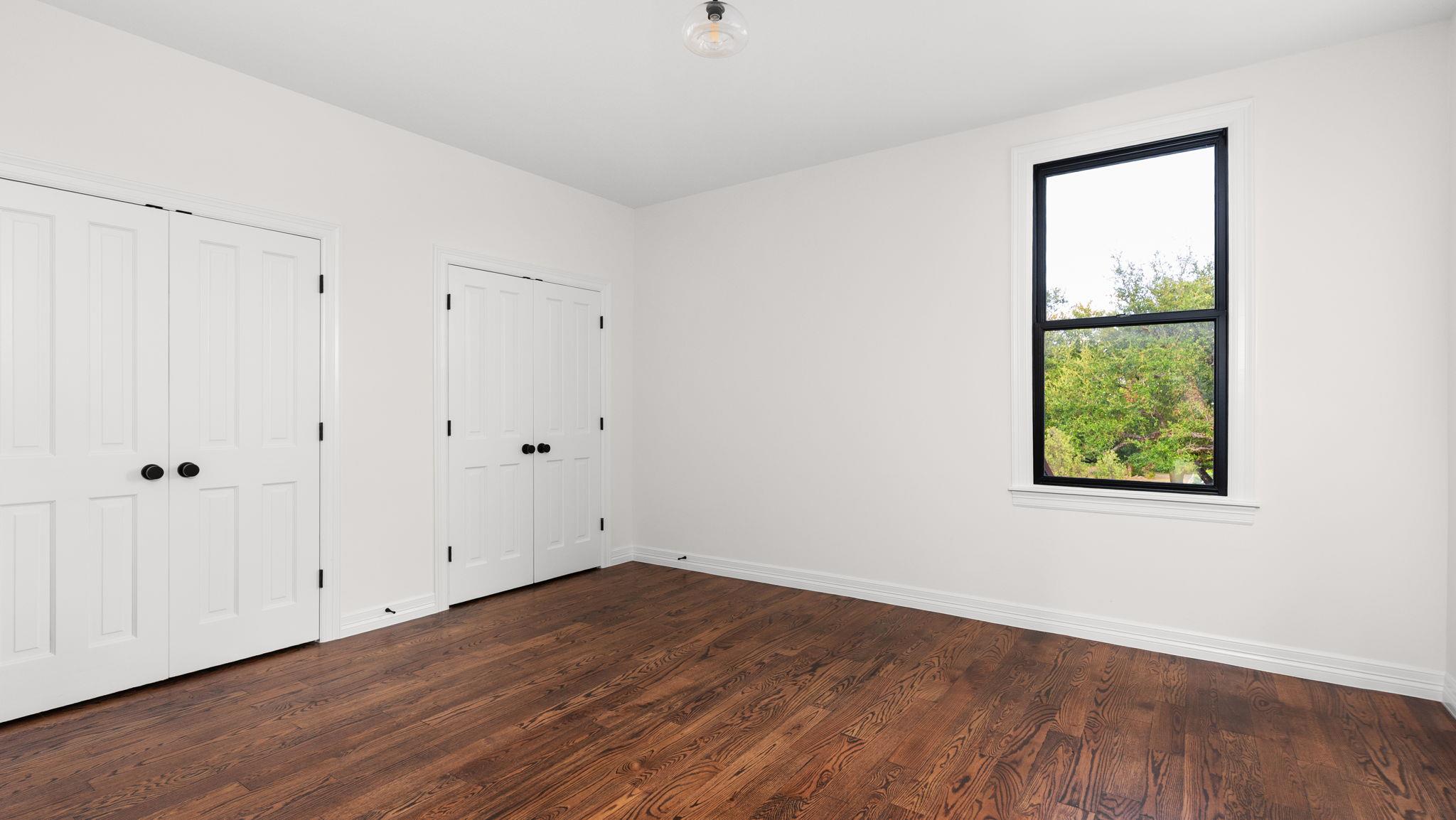 148 Trailmaster Cir, Driftwood, TX 78619