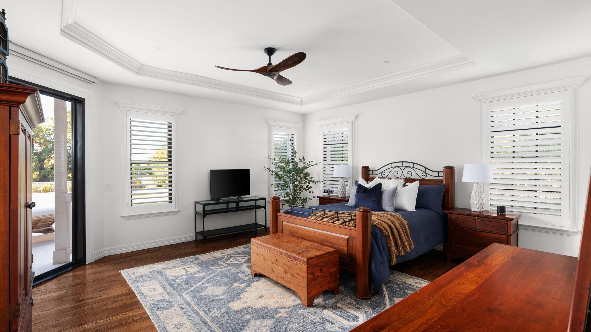 148 Trailmaster Cir, Driftwood, TX 78619