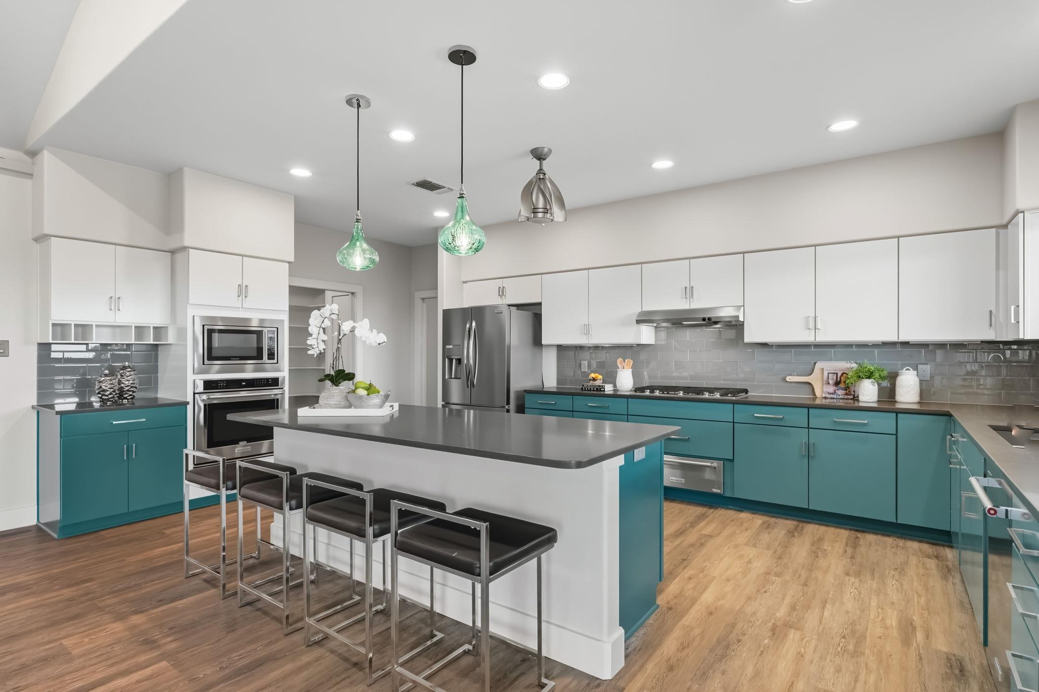 128 Skylight Trl, Boerne, TX 78006